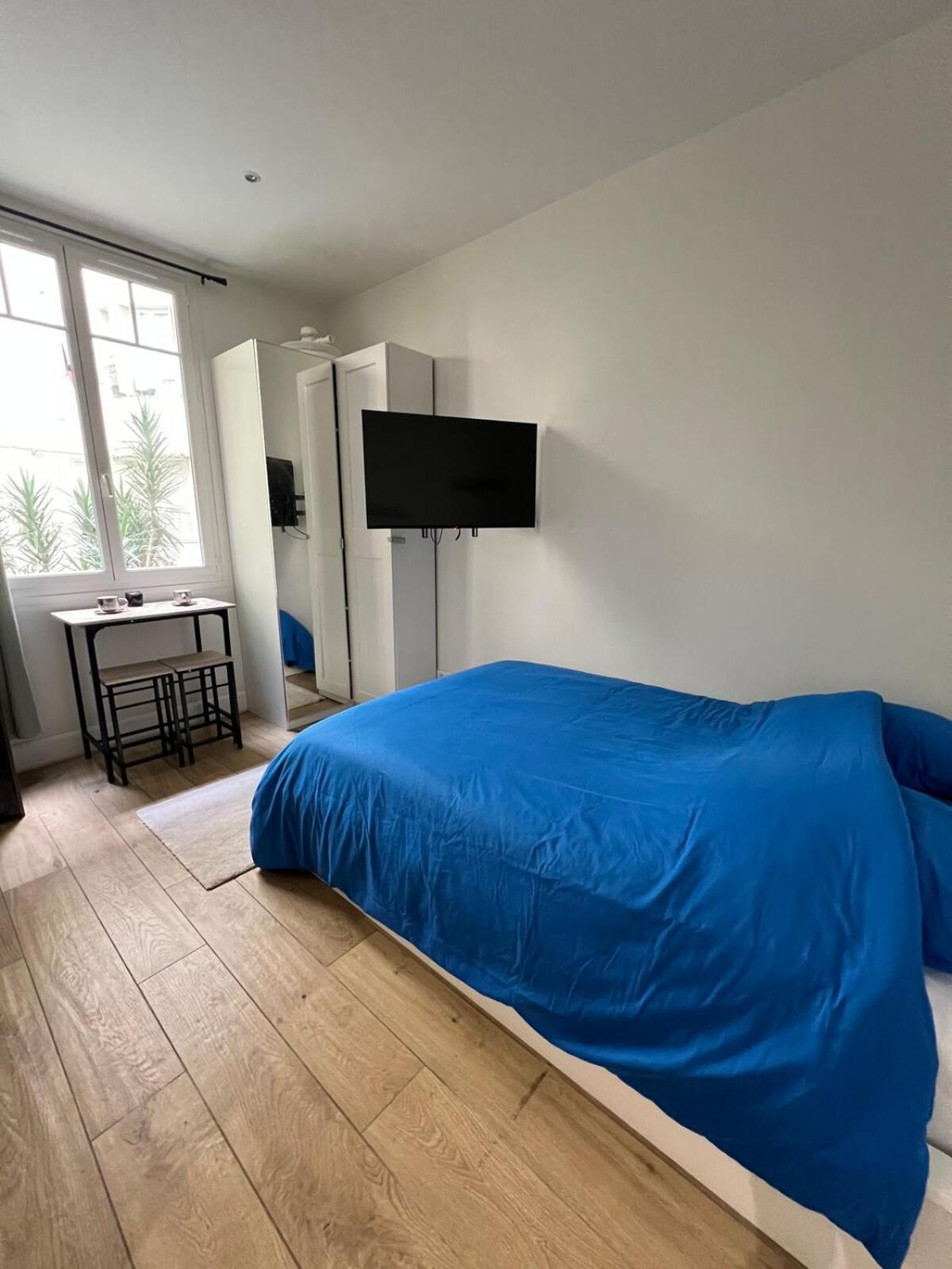 Stylish And Cozy In Nice