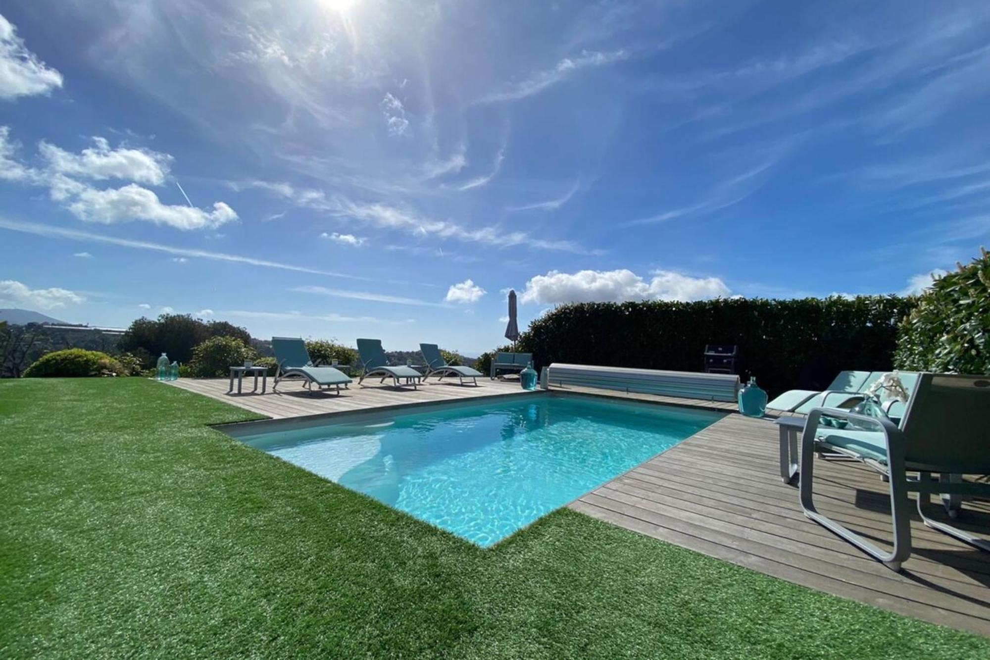 Holiday home Superb Modern - Sea View Pool
