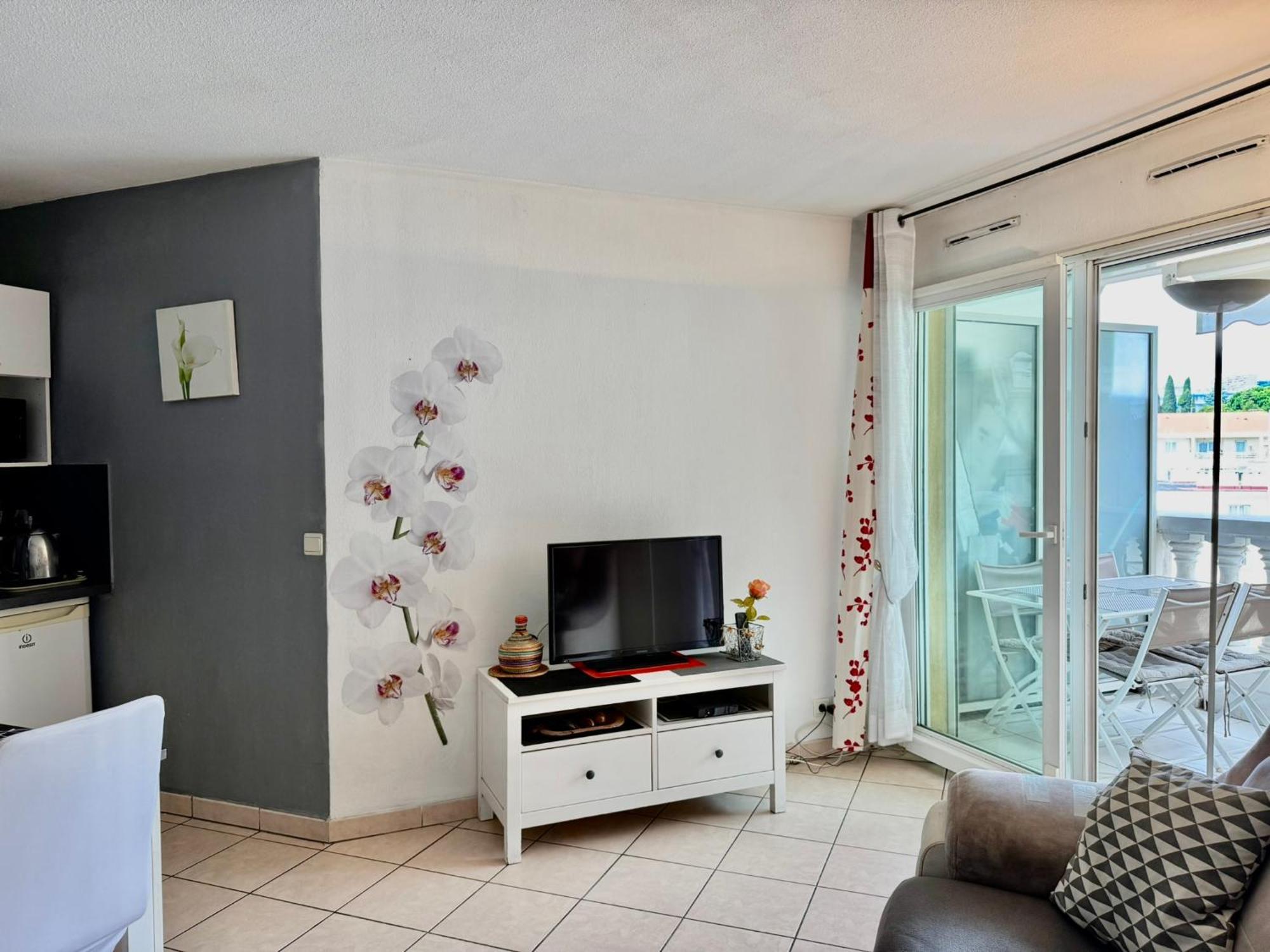 Apartment Beautiful 2-room