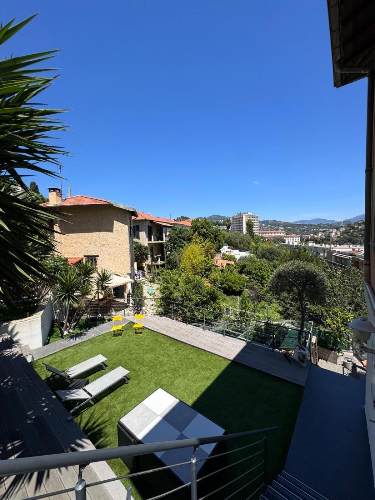 Maison Ariana Apartment