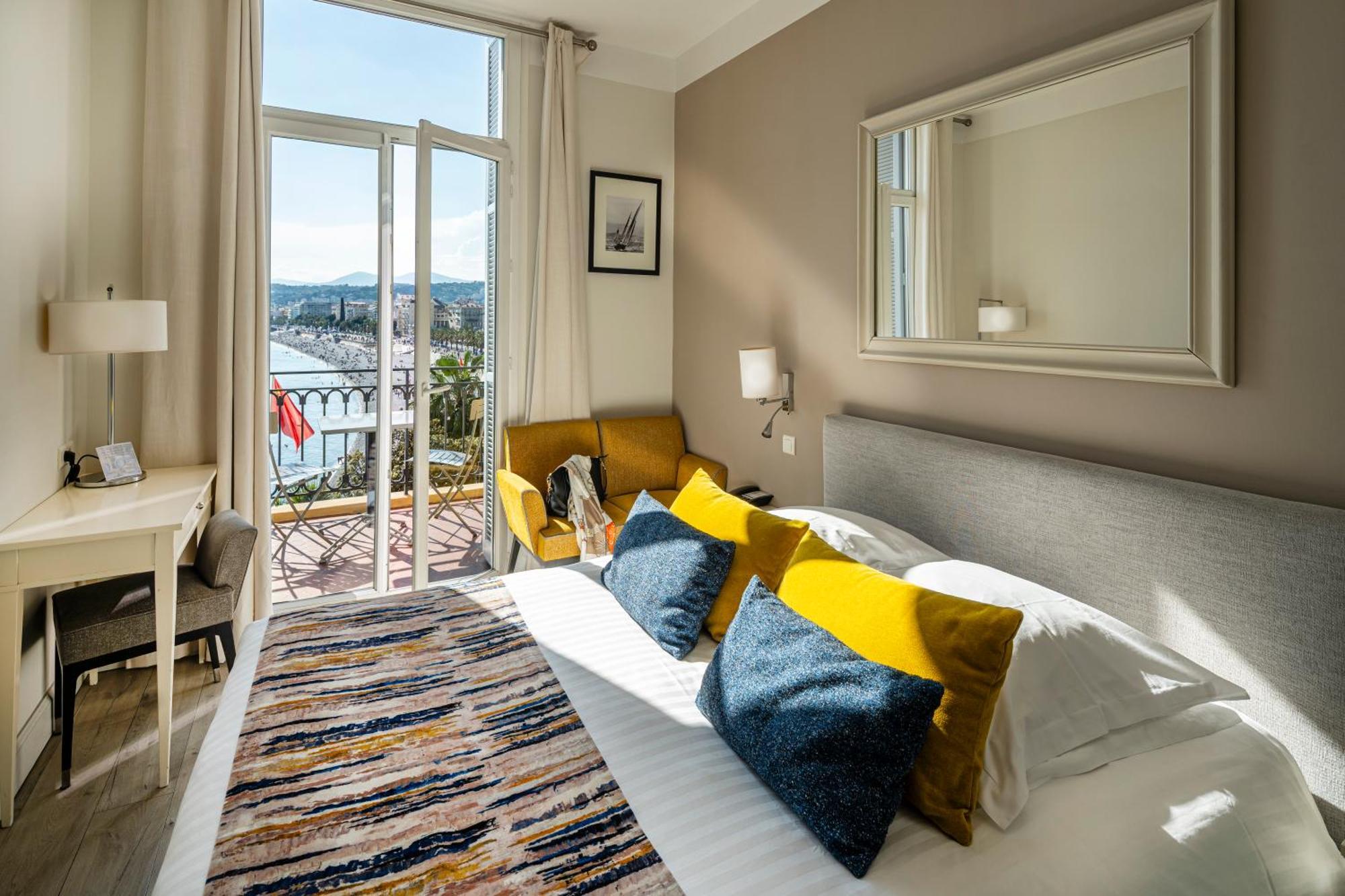 Hotel Suisse 4*