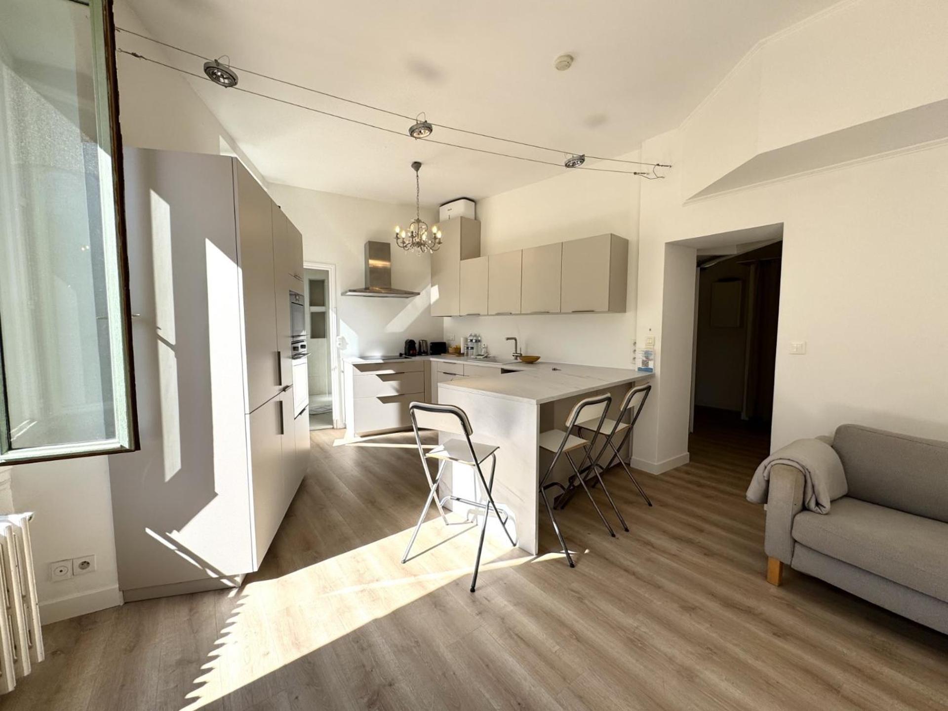 Cc Ot L Atelier Du Collet Old Town Promenade Des
