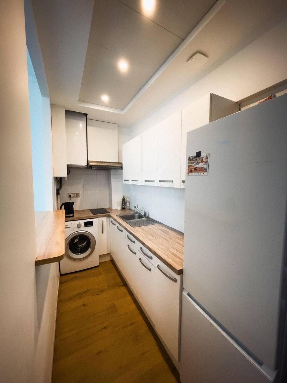 Typical Neighborhood 15 Min From Nice