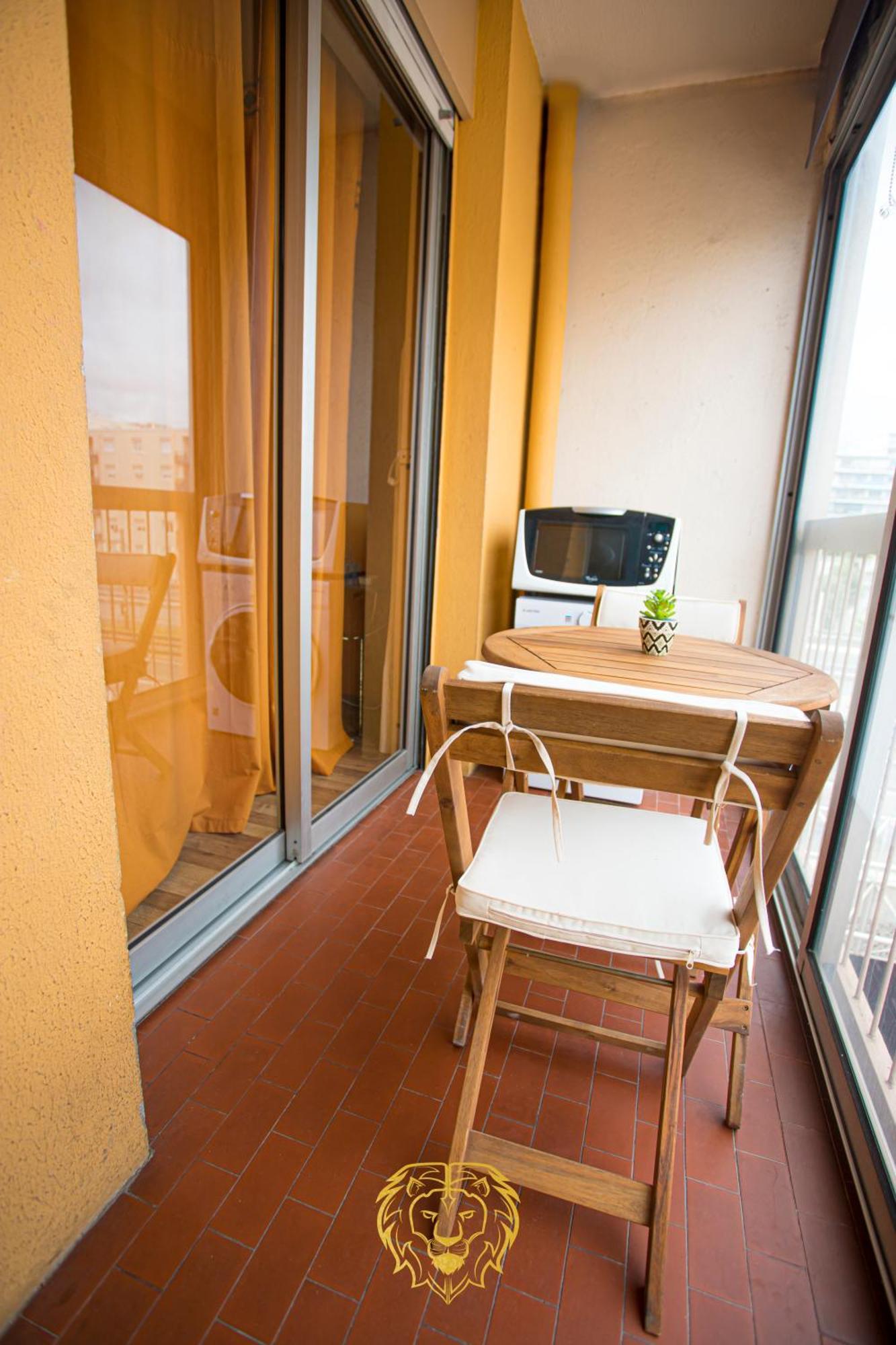 L'or Dans La Partner Homestay Nice