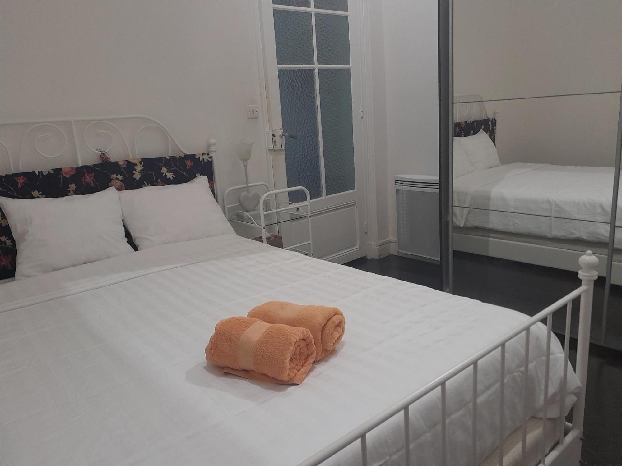 Les Palmiers Niceairport, Beach200m, 2bedrooms, Wifi Optic Appartement