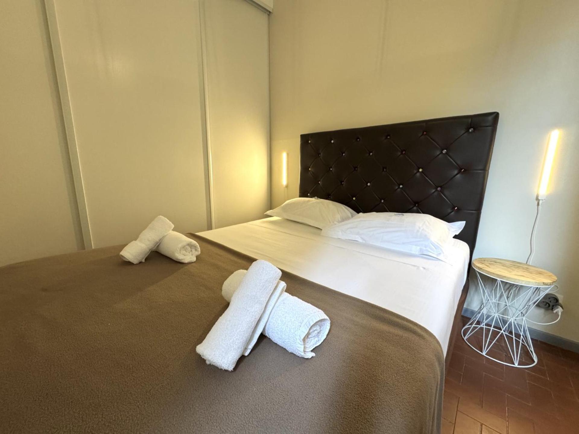 Riviera - Vincent 1 - Vieille - Superieur 2 Pieces Ac