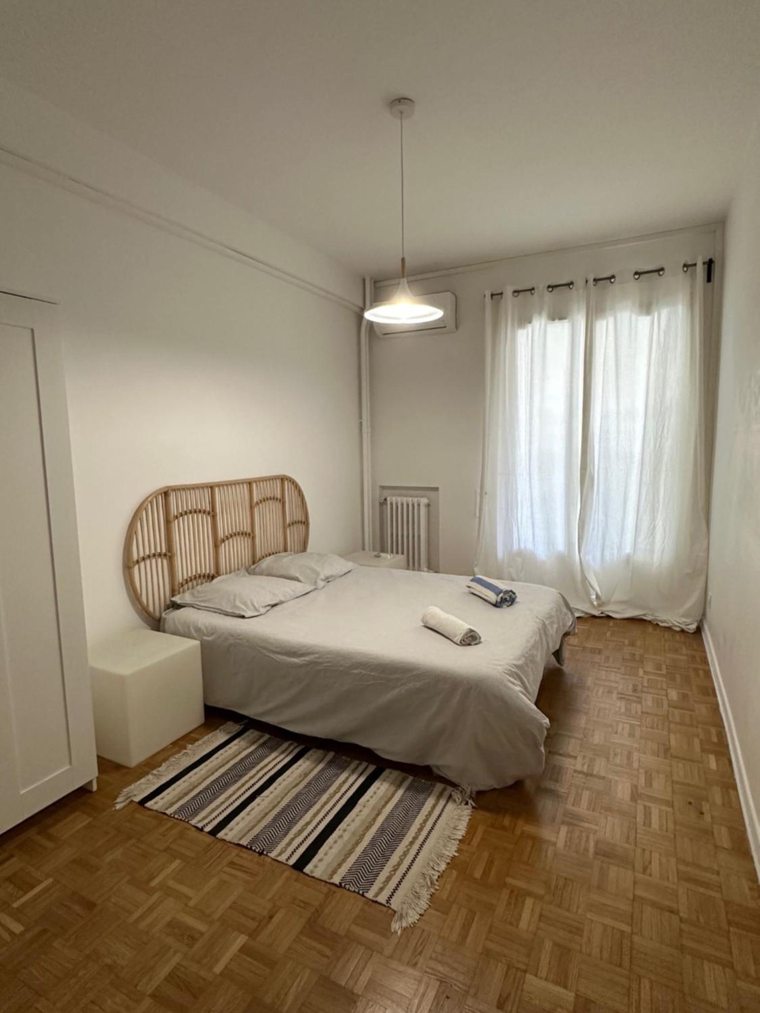 Apartment T2 53m2 Quartier Liberation Proche Arret De Tram *