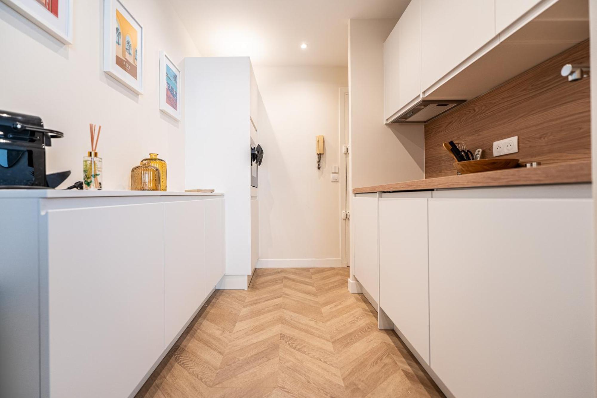 L'escale Nicoise Apartment *