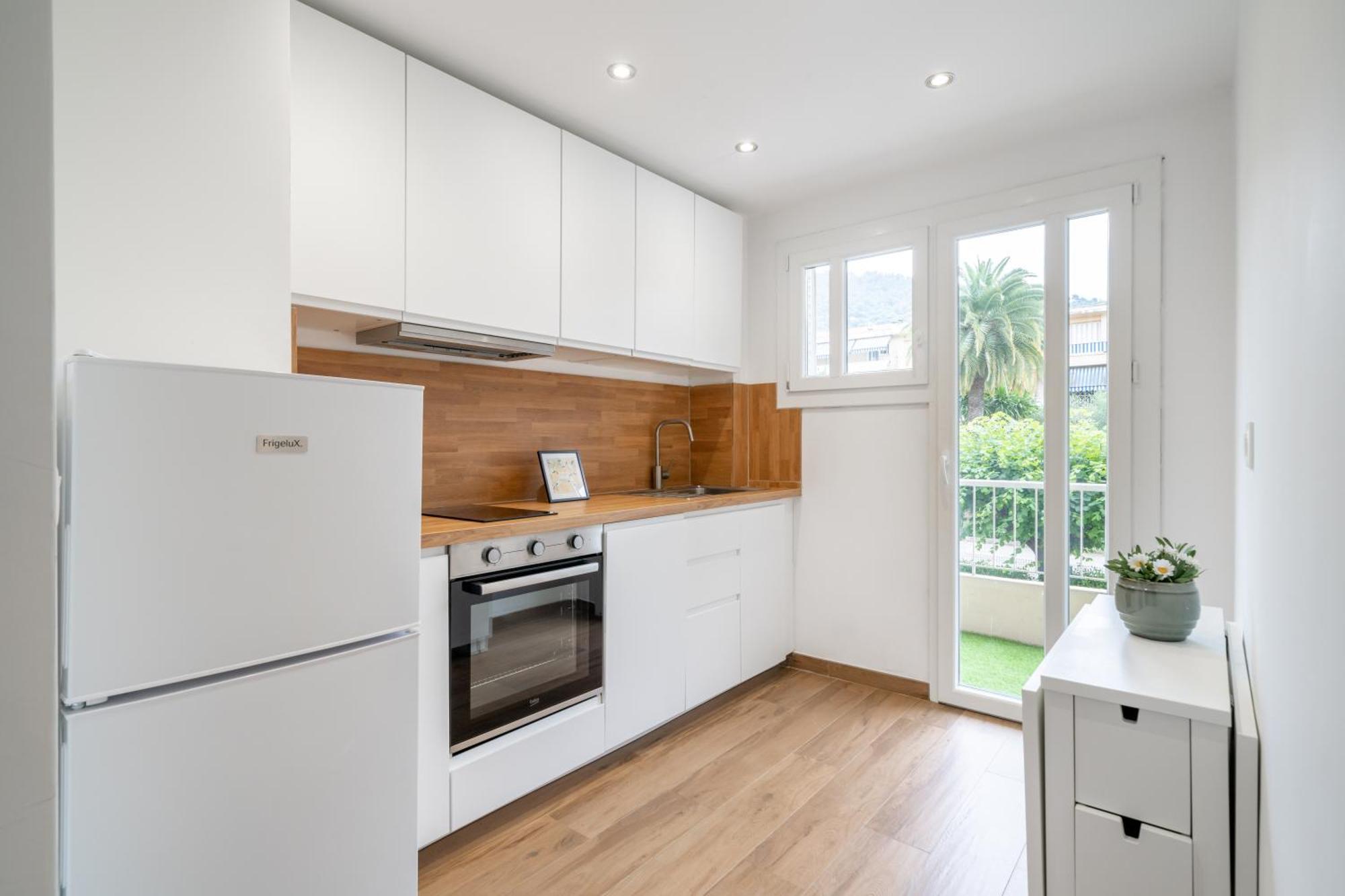 Modern Apartment, Steps From Tramway Apartment Nice