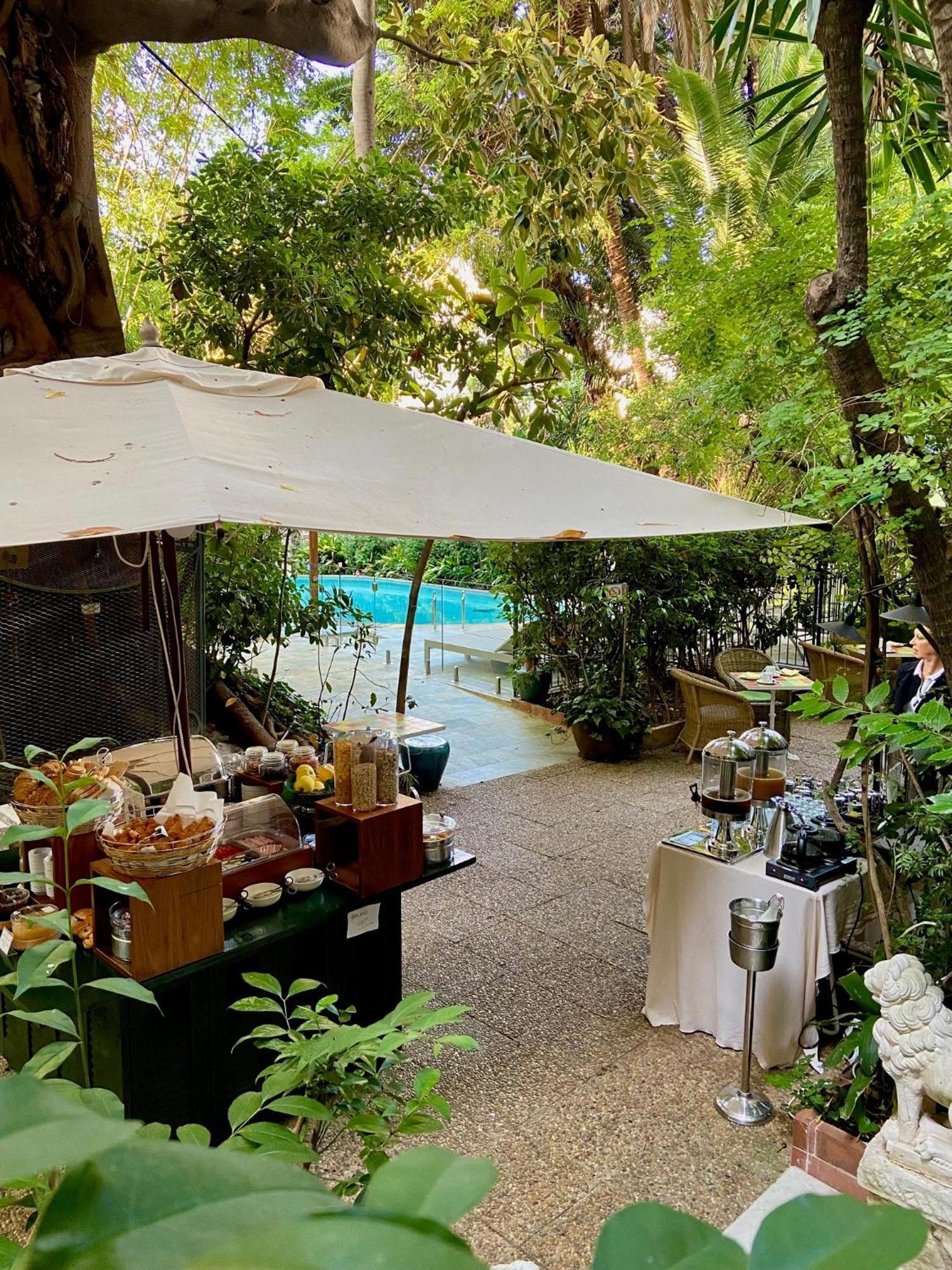 Hotel Le Windsor, Jungle Art