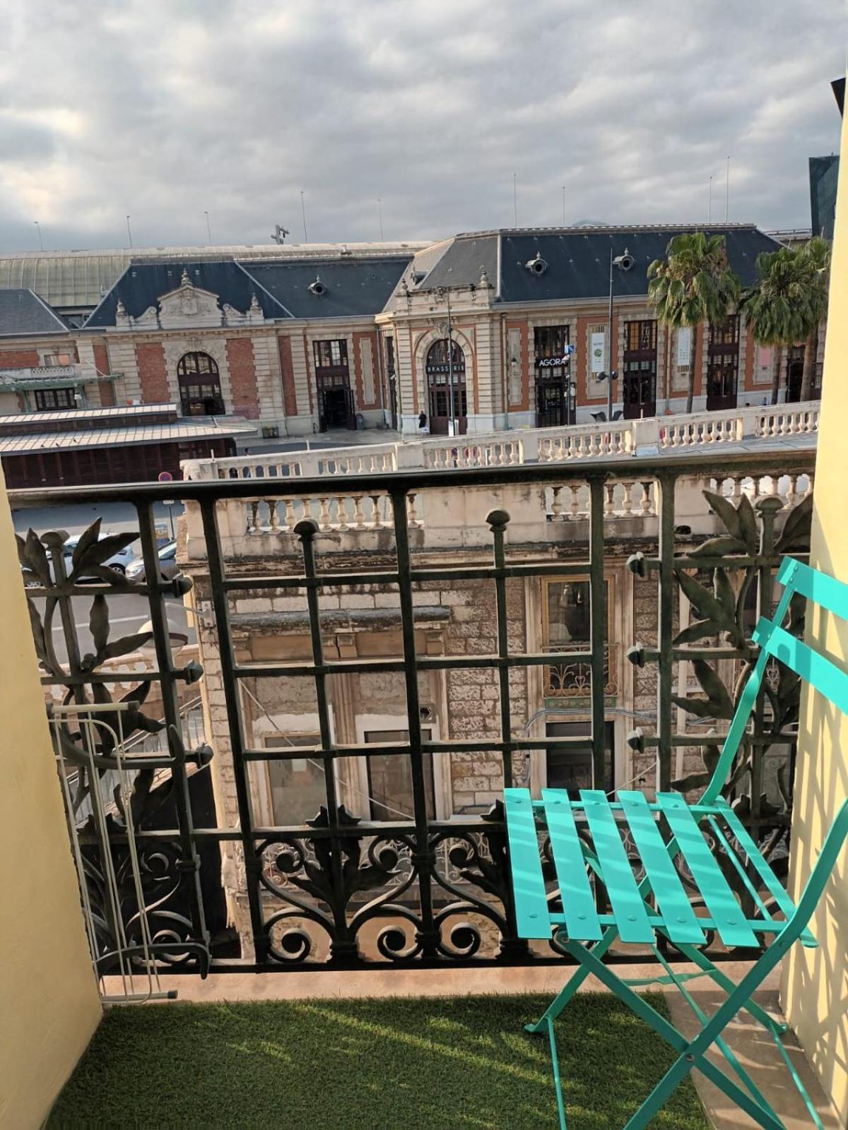 Magnifique Centre-ville Apartment *