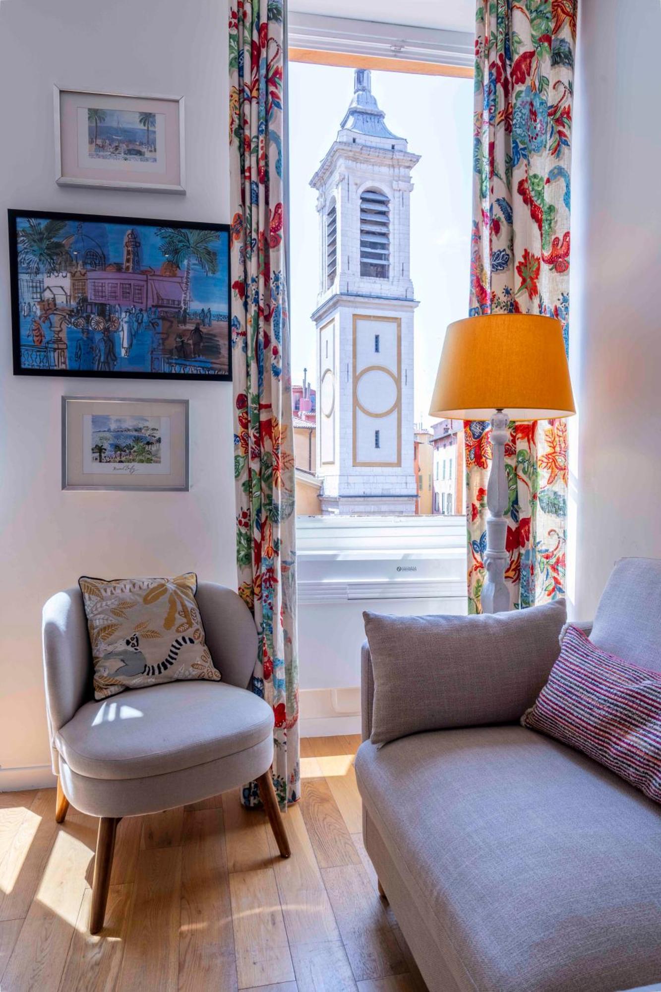Beautiful Provencal Apartment, Fully Equipped, 300m Away - Fontaine 3 *