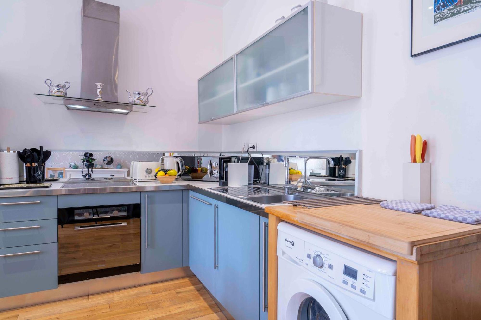 Beautiful Provencal Apartment, Fully Equipped, 300m Away - Fontaine 3 * Nice