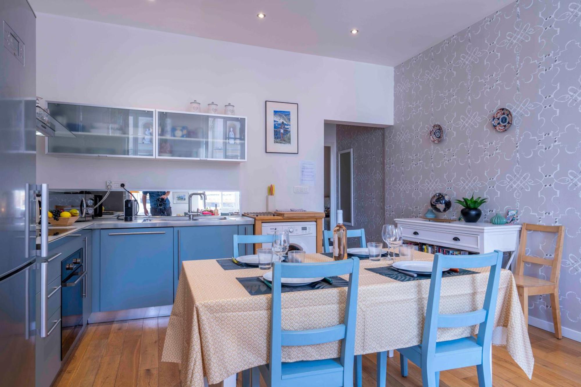 Apartment Beautiful Provencal Apartment, Fully Equipped, 300m Away - Fontaine 3 *