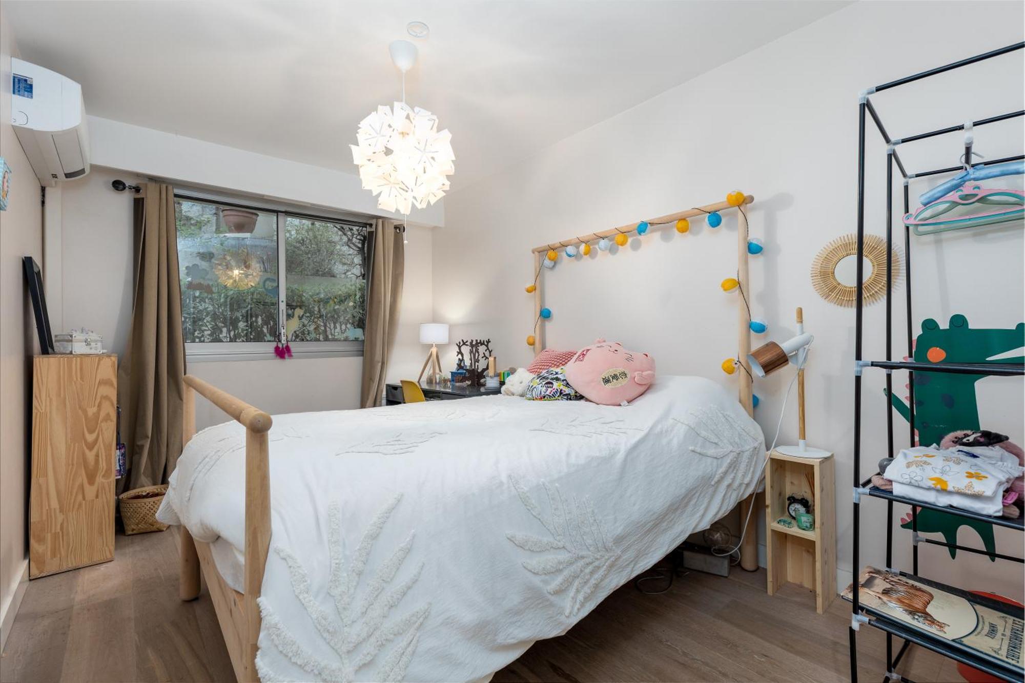 Luxury Residence, Garden Level With Sea View And Swimming Pool, 2bedroom Of Approximately 85 Square Meter And Private Garden *