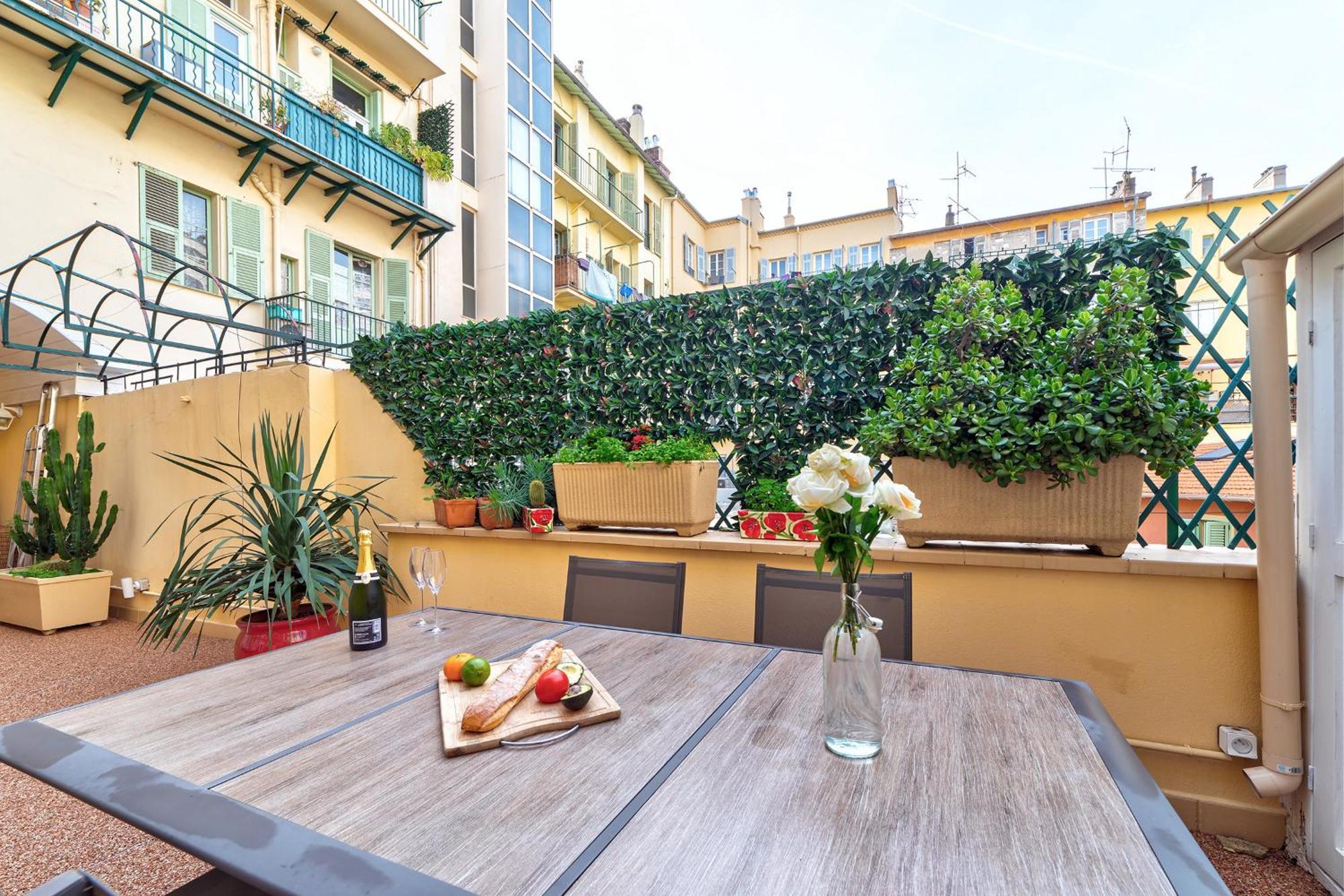 Apartment Elegant In Centre With Grand Terrace Nice
