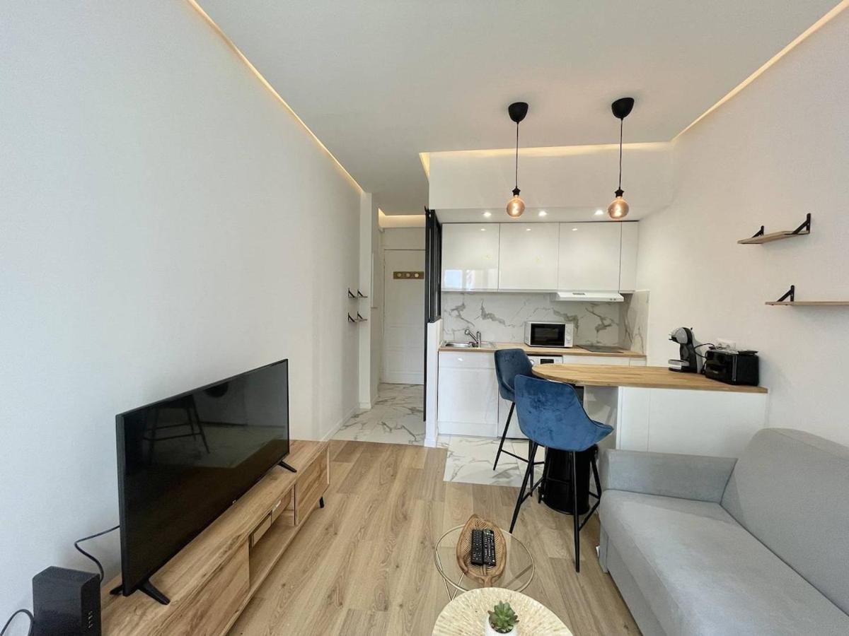 Signature Andrioli * Nice