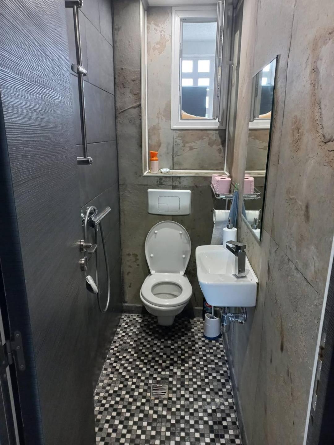 Apartment Signature Caucade