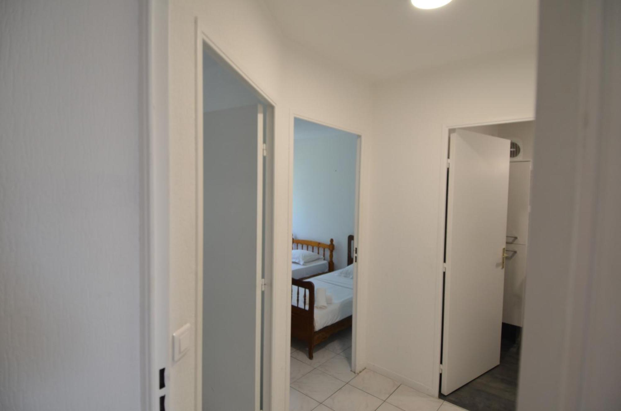 Apartment Plein Ciel - 5 Personnes Avec Piscine Sur La Corniche Fleurie A