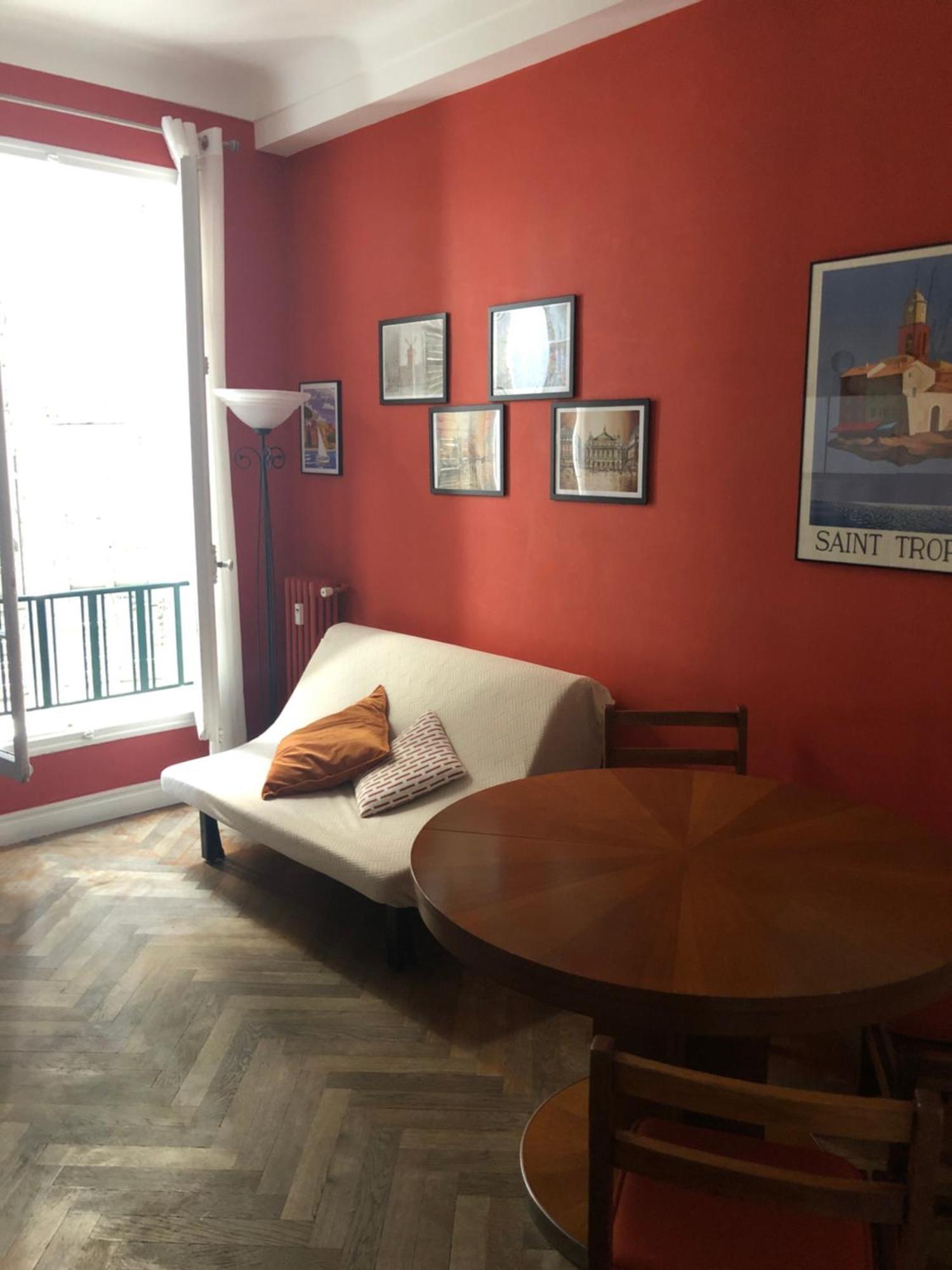 Station Apartment Nice