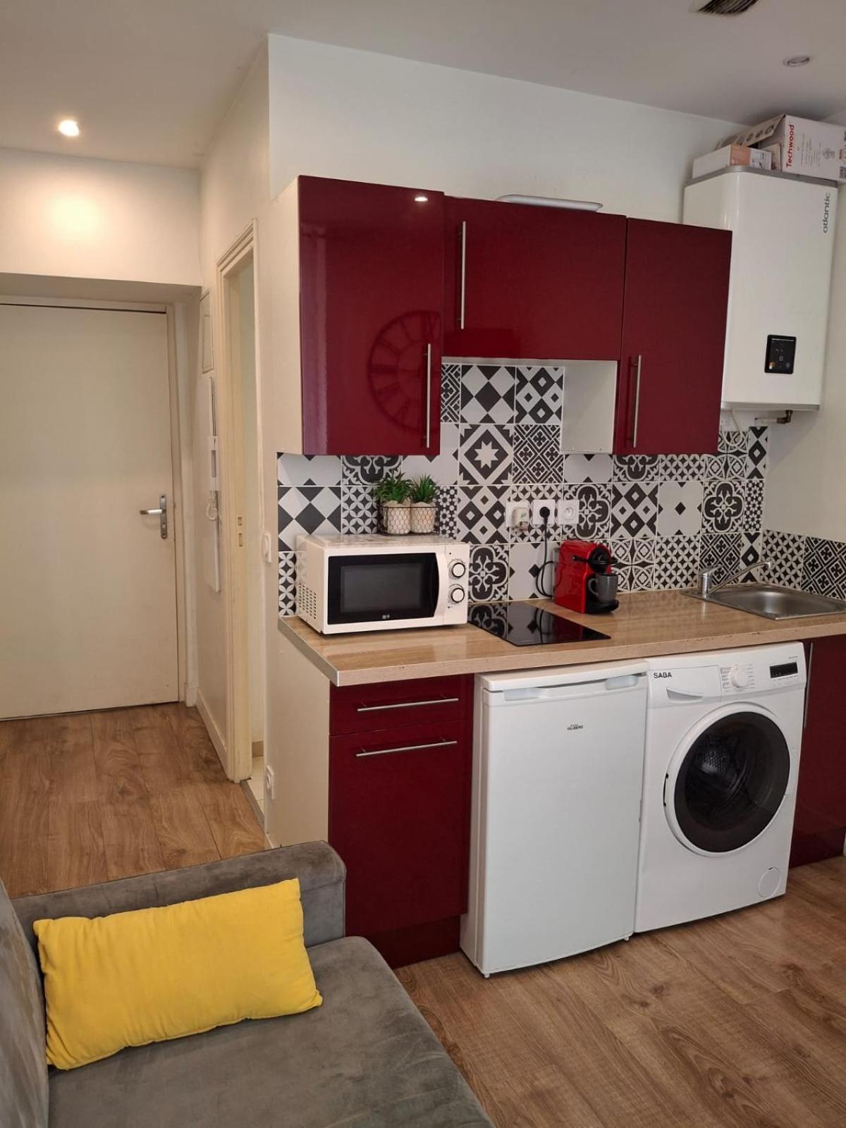 1 Piece Apartment Nice