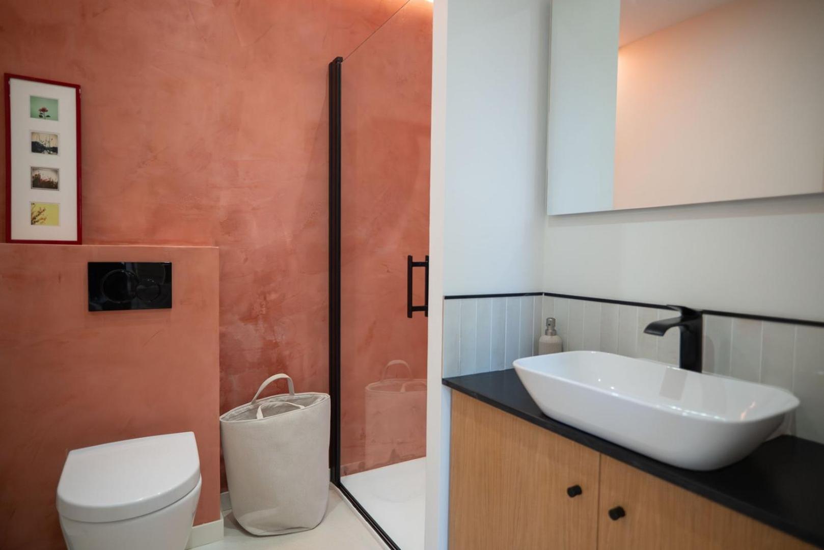 Guestready - Spacious Comfort With Sunny Garden Nice