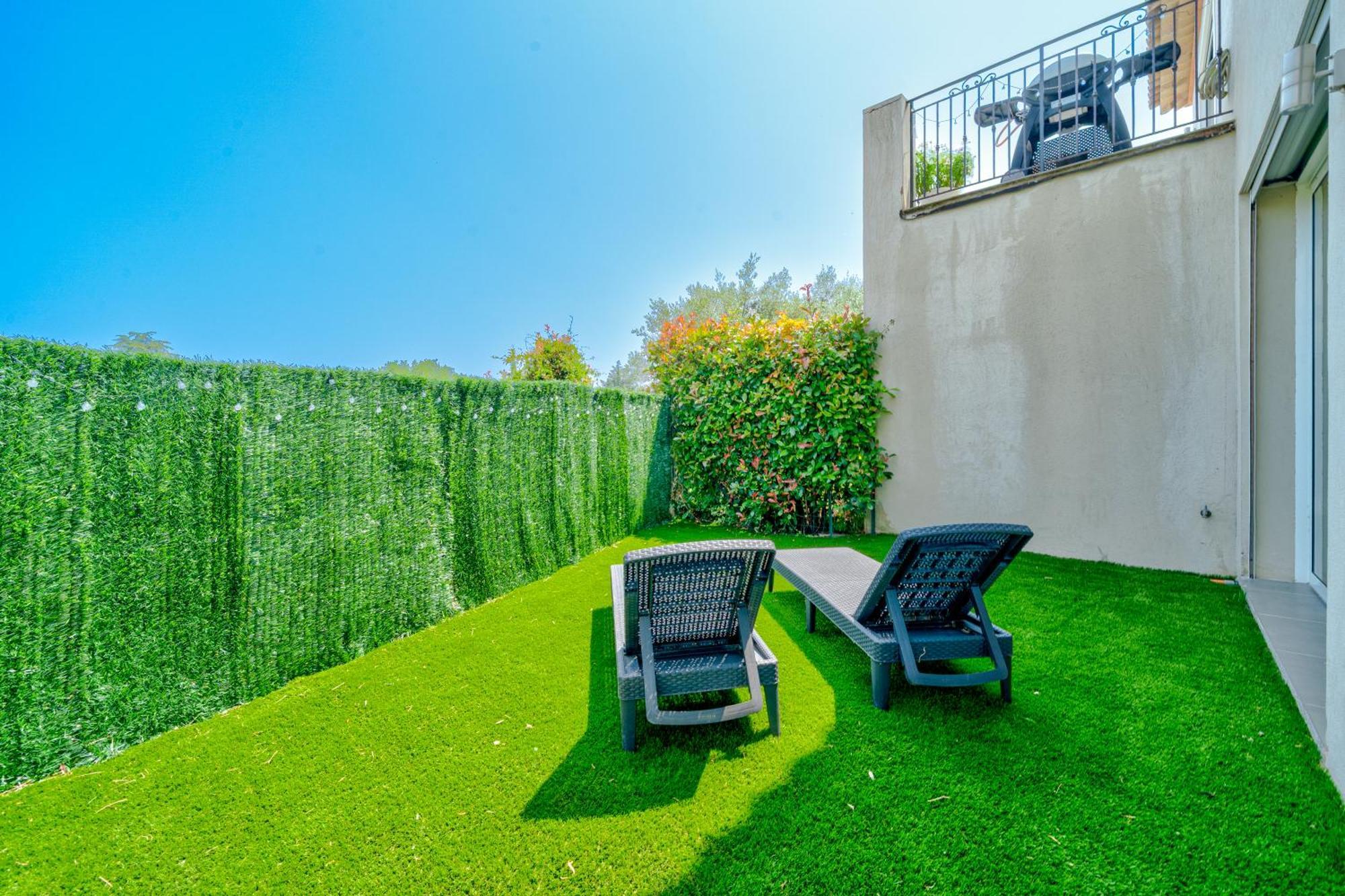 Villa Maison Nicoise Vue Degagee Avec Jacuzzi Privatif