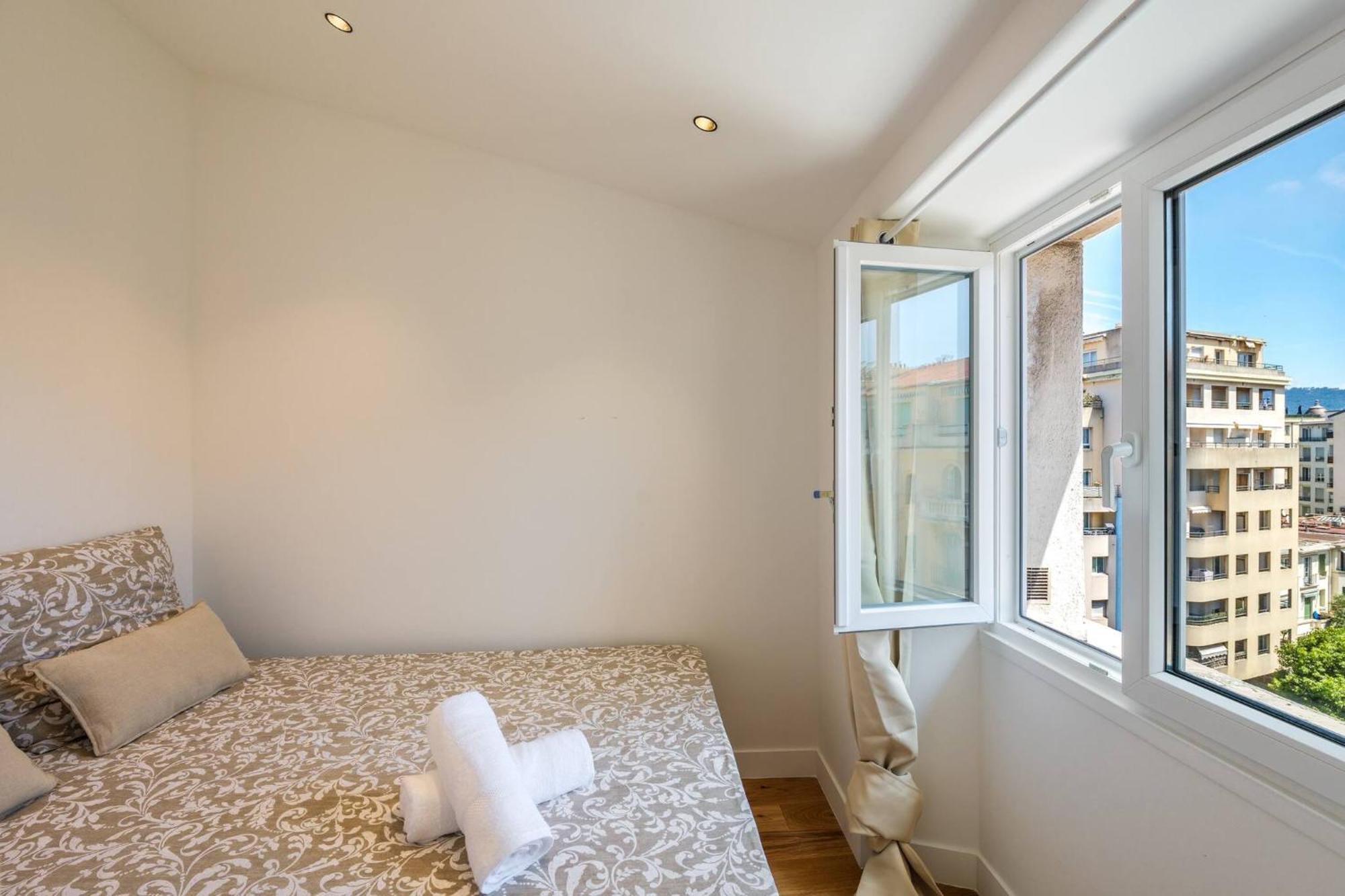 Magnifique Boulevard Gambetta - B * Nice