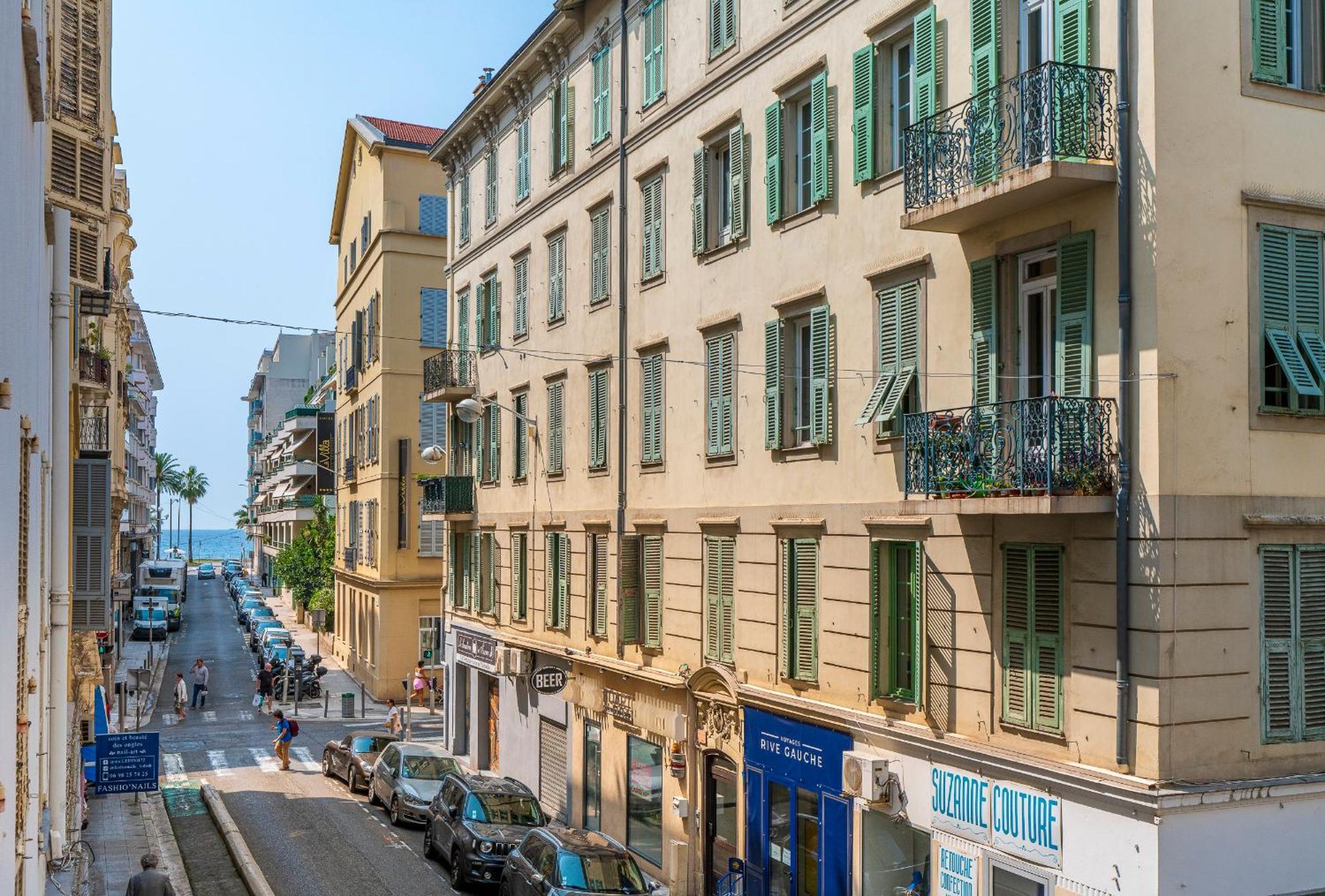 Apartment 2 Proche Climatise