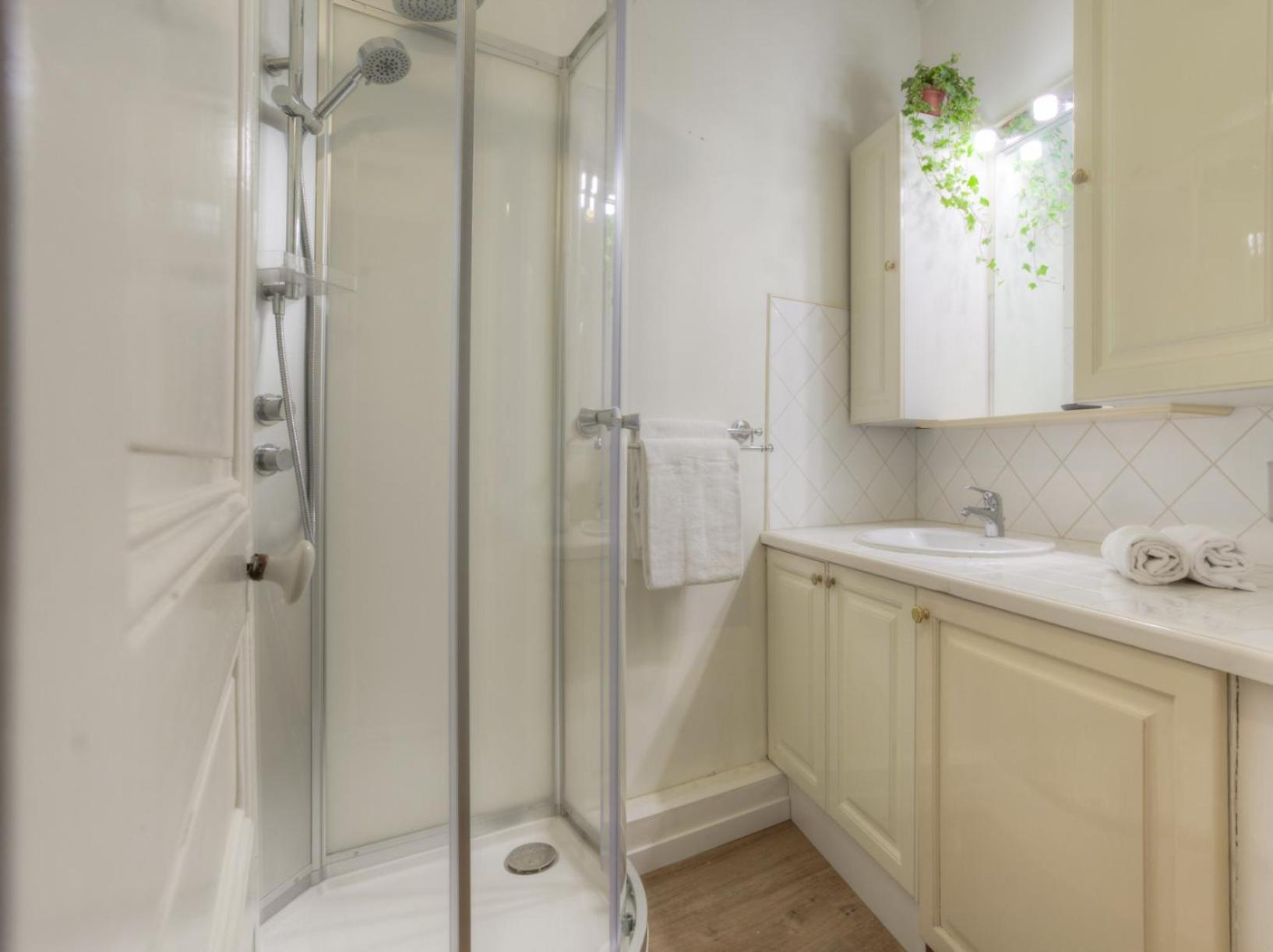 Francois Guisol Apartment Nice