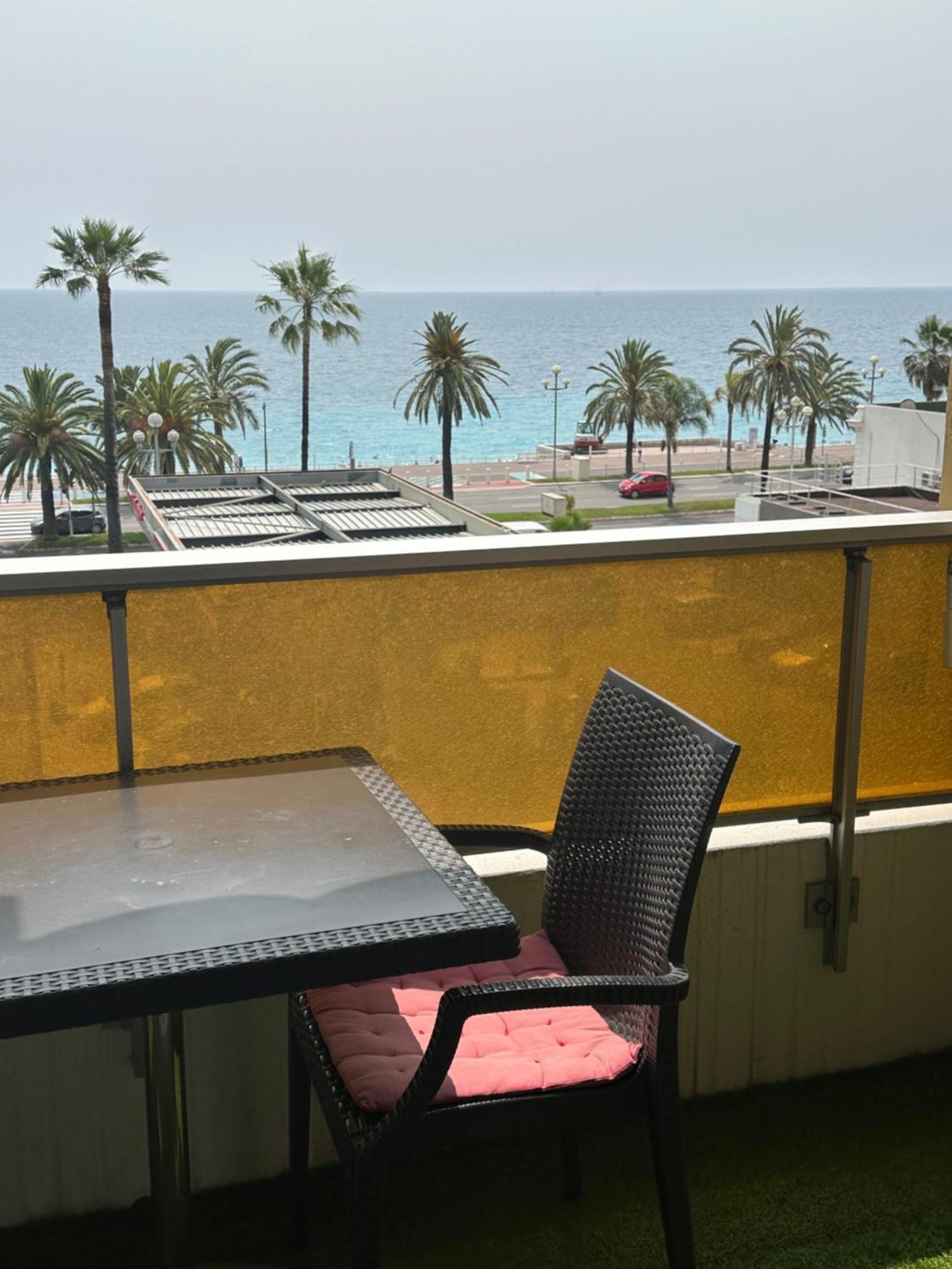 Vue Californie Promenade Des Appartement