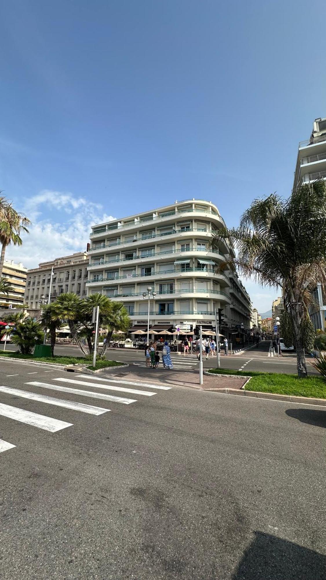 Carre D Or Face A La Apartment *