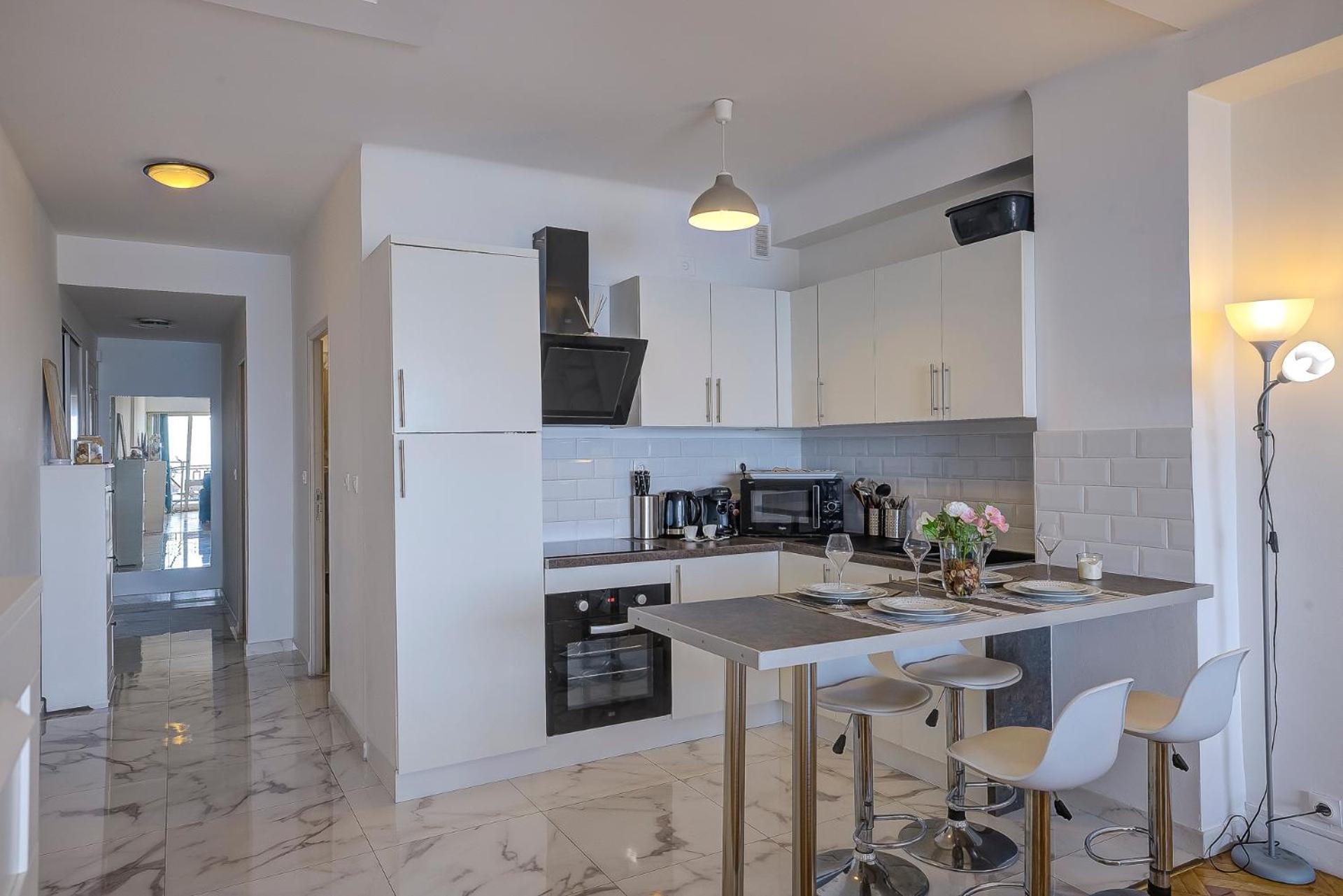 With Sea View On Promenade Apartment
