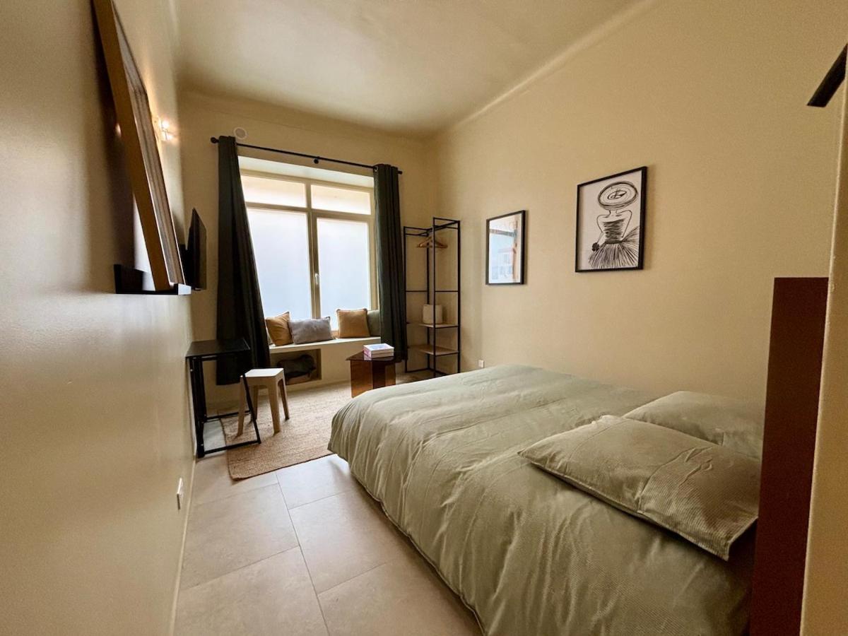 Le George Apartment *