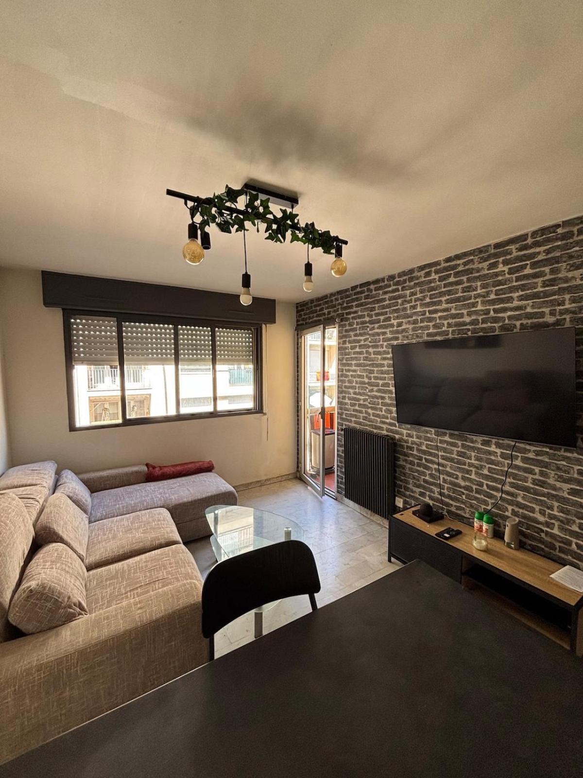 2 Piece A 2min De La Apartment