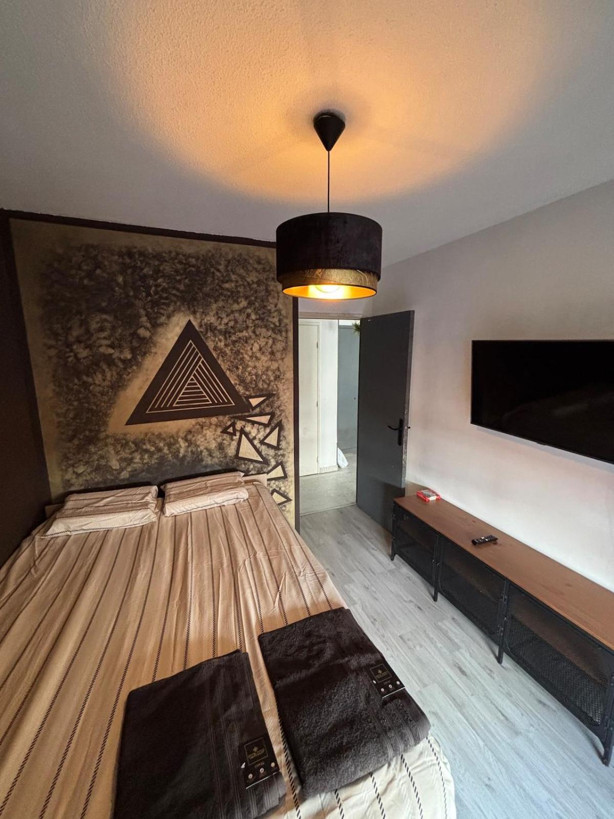 2 Piece A 2min De La Apartment Nice