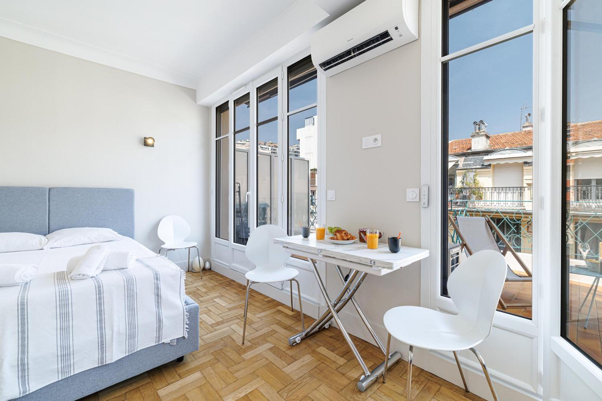 Apartment Cosy Rooftop - Happy