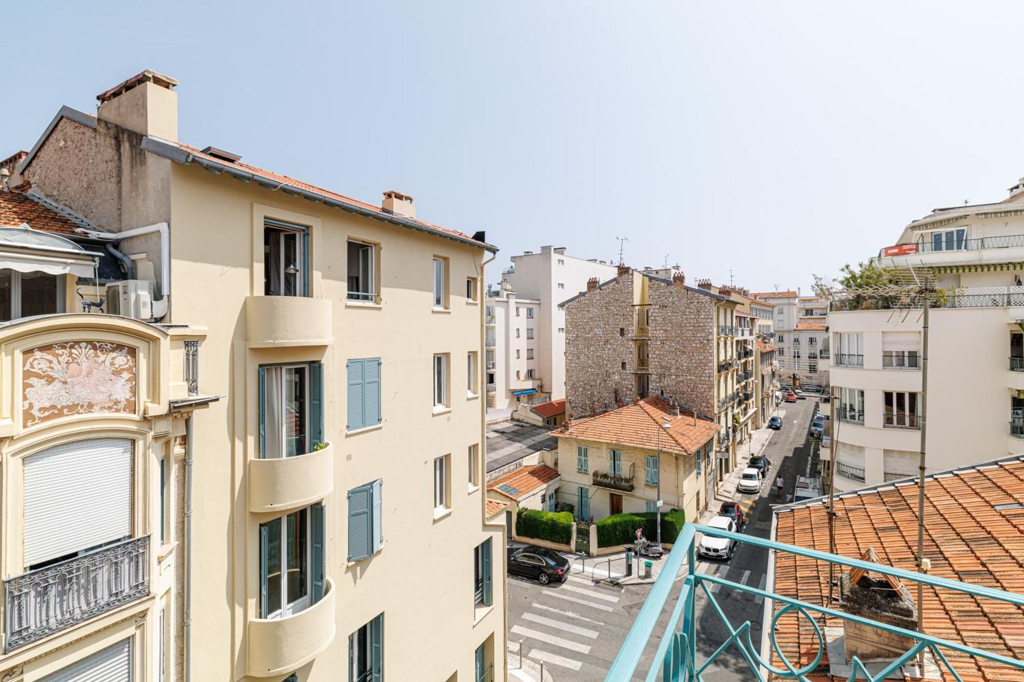 Apartment Cosy Rooftop - Happy