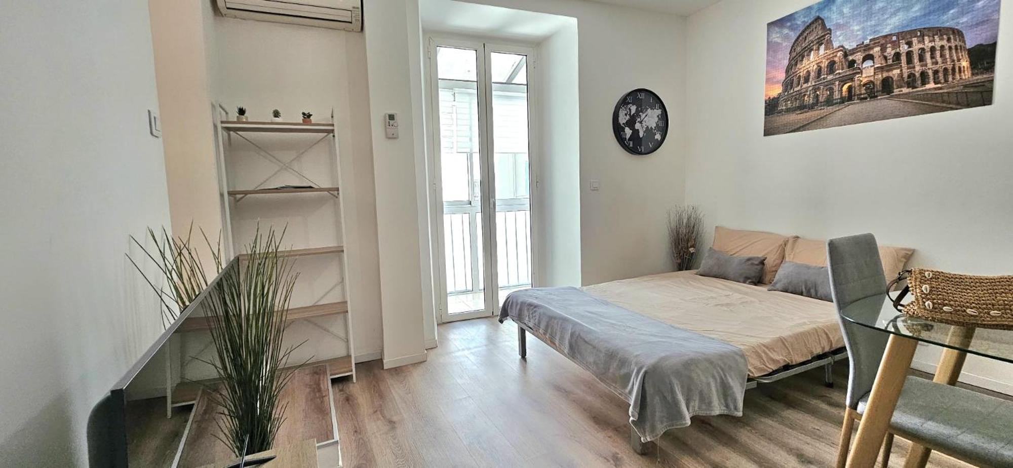 Apartment T2 With Contemporary Design And Air Conditioning Nice