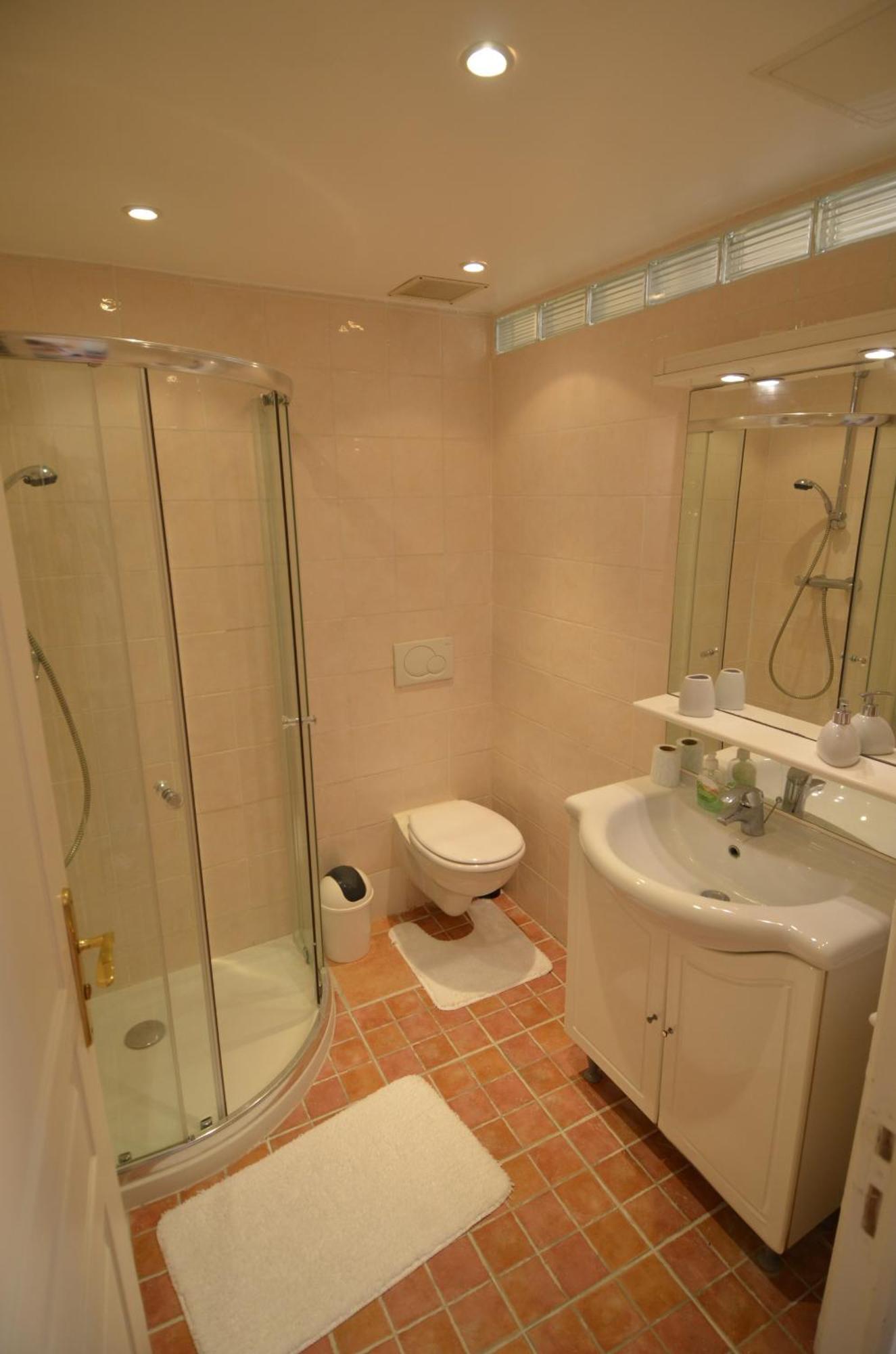 Ste Reparate - Cosy 2 Pieces Vue Cathedrale Apartment