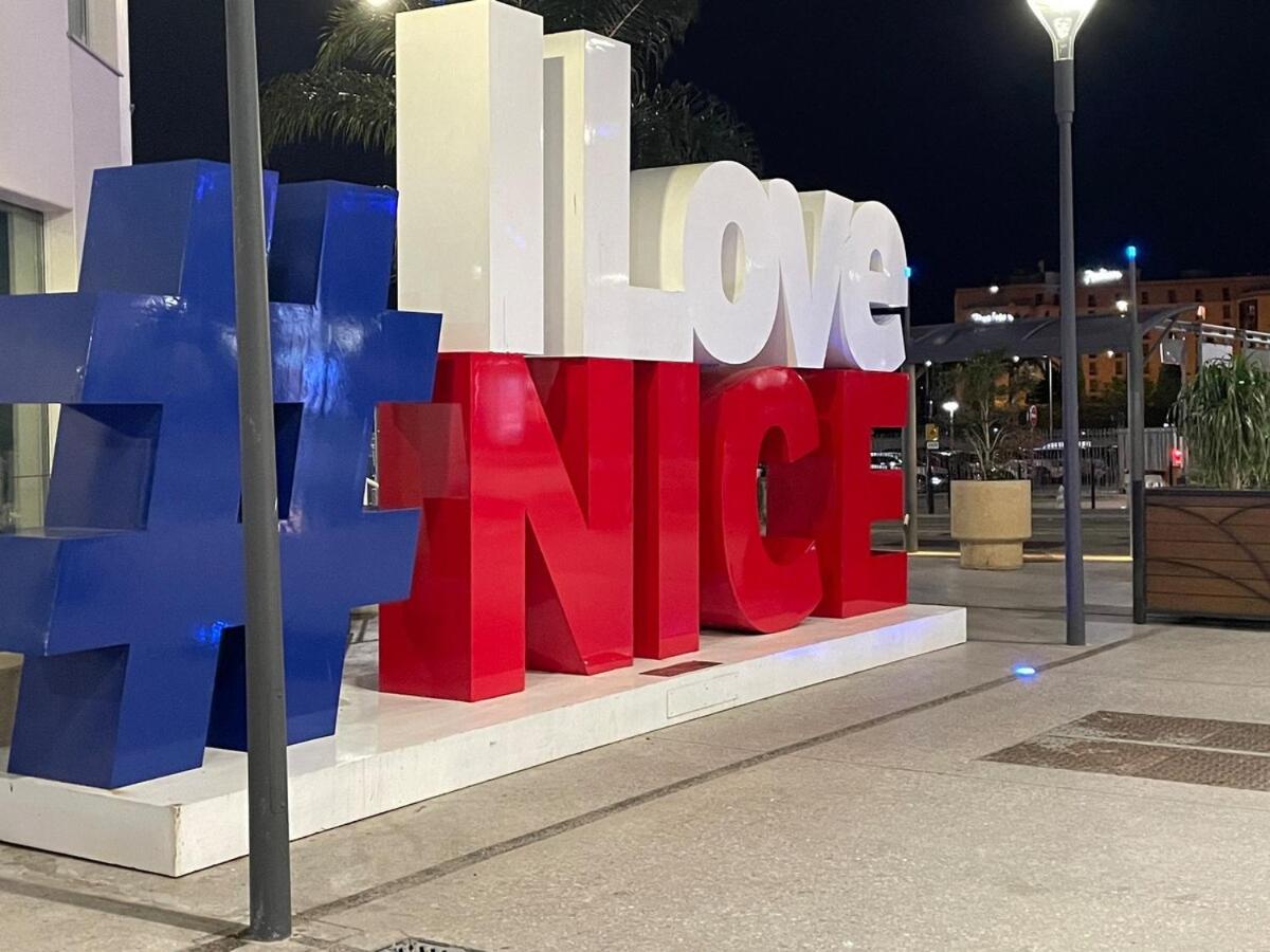 Apartment Recently Renovated In Quiet Area In Heart Of Old Nice