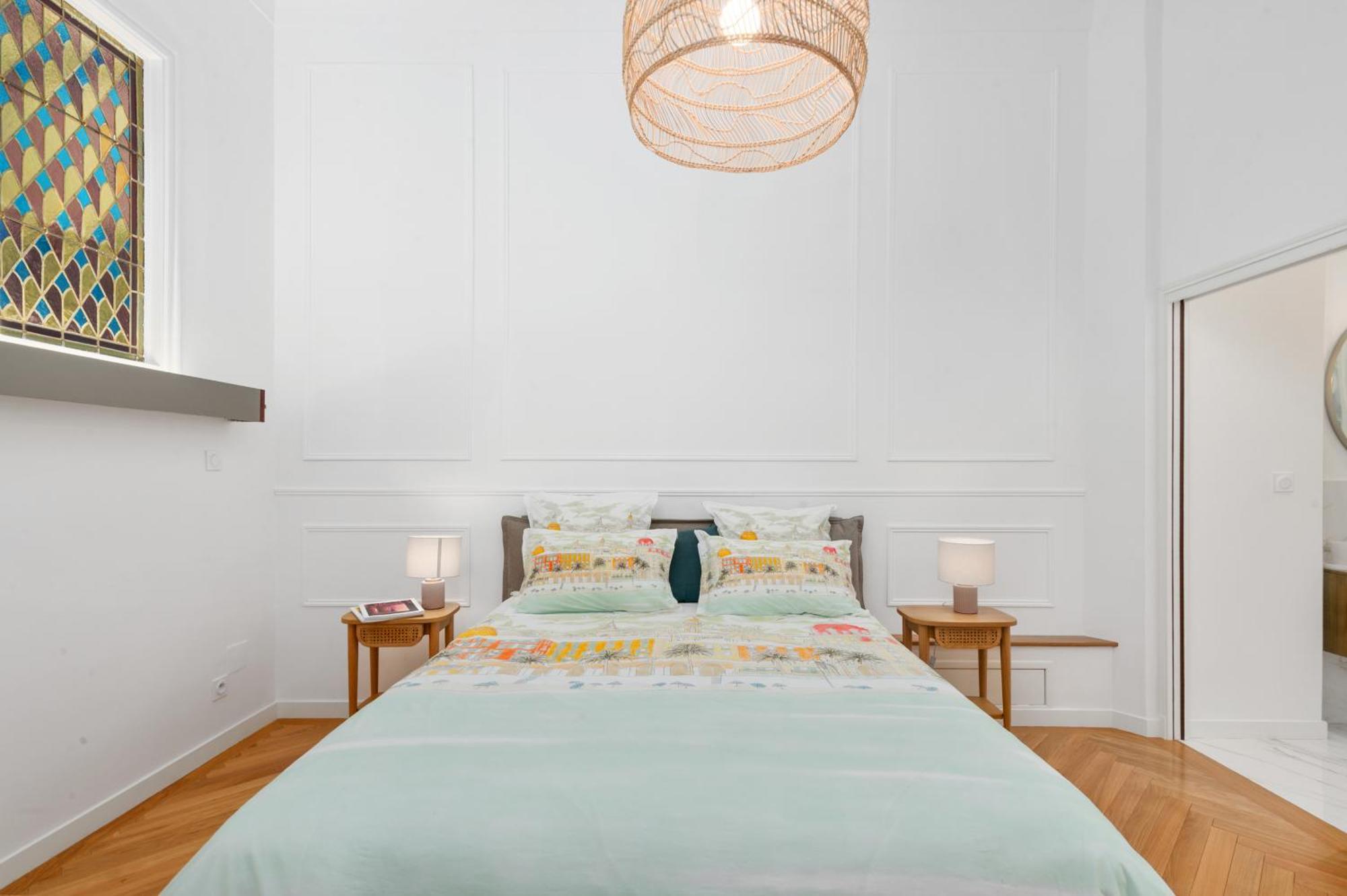 Sumptuous Art Deco - 6 People