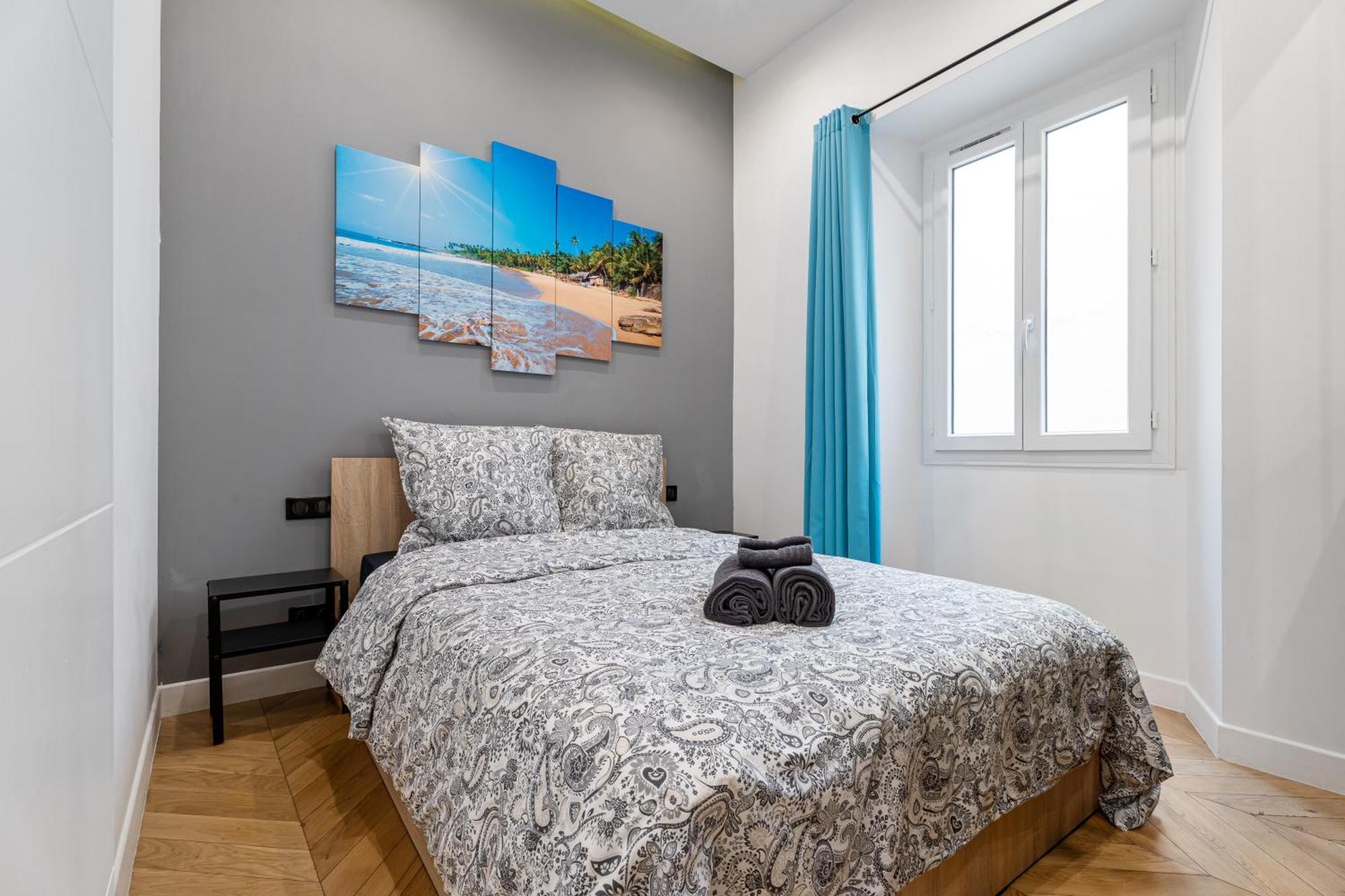 Renting - Verdun - Designer Cocoon Massena Calm Air Conditioning Nice