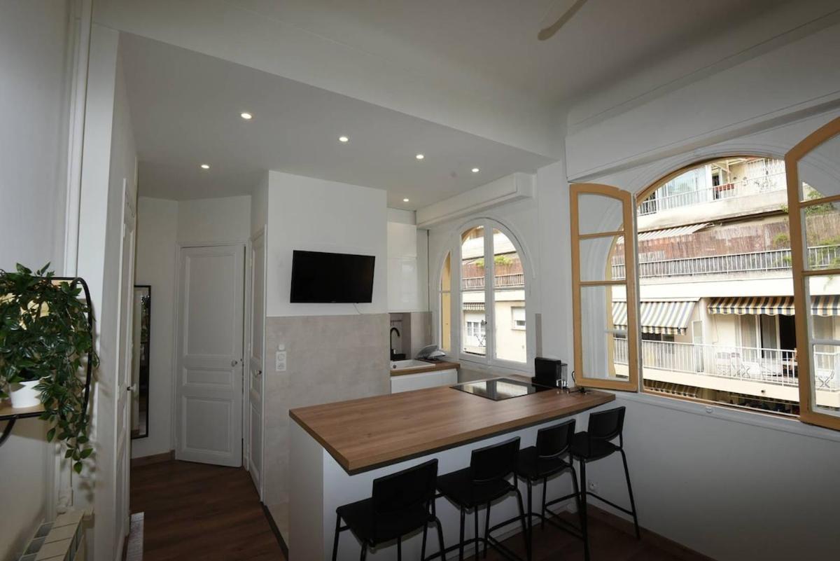 Signature Trachel Apartment