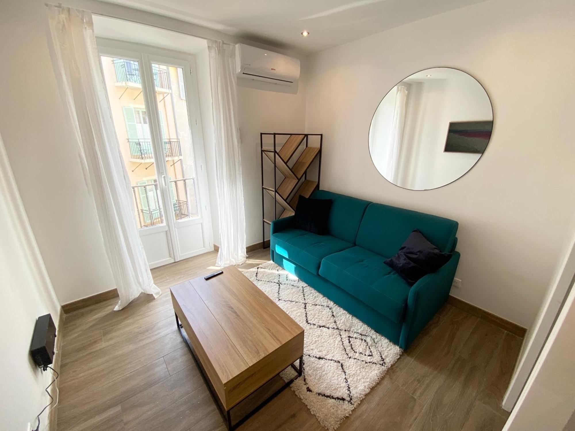 Calme Et Avec Clim Apartment