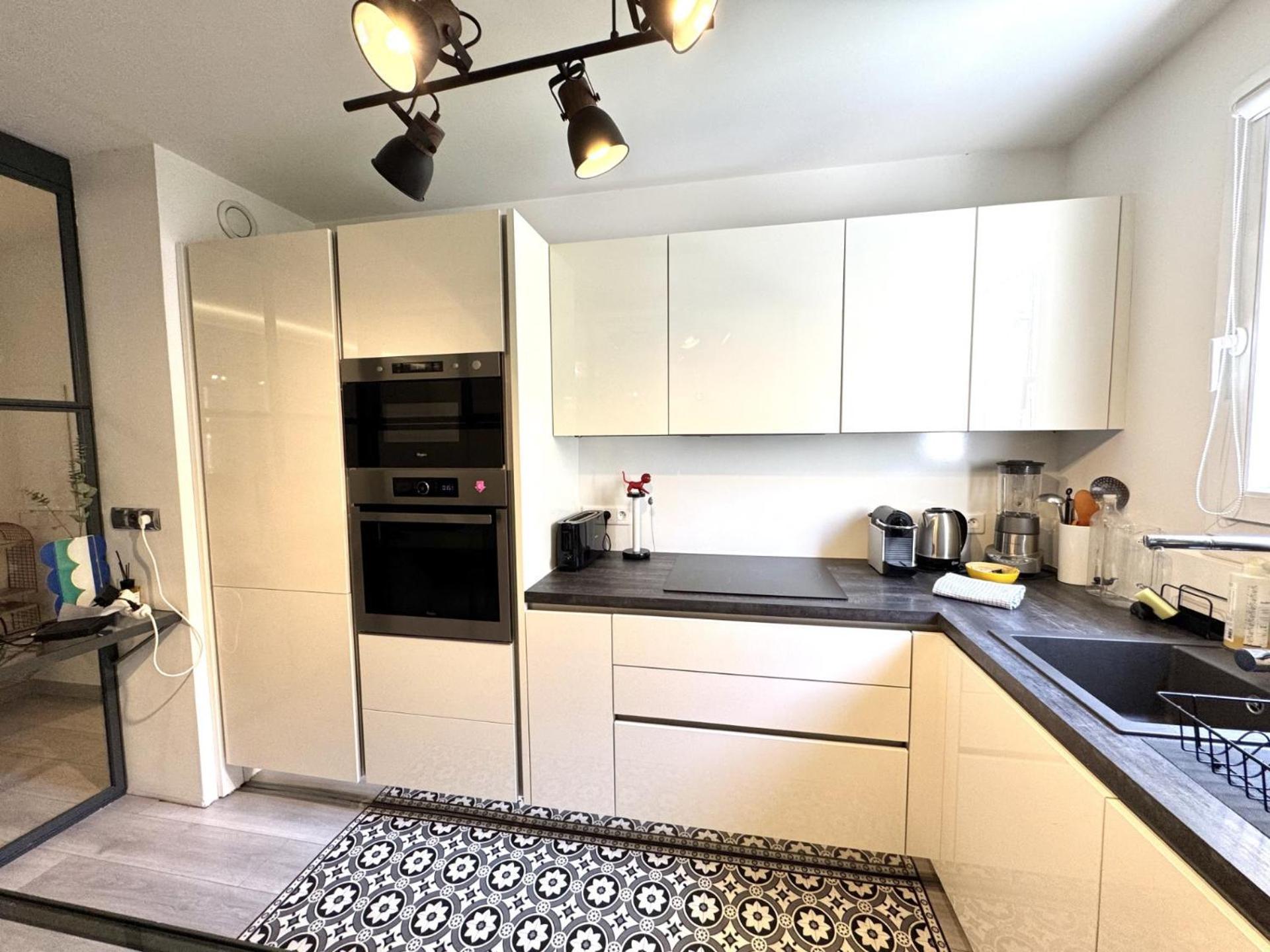 Riviera: Vieille Loft With Terrace Apartment