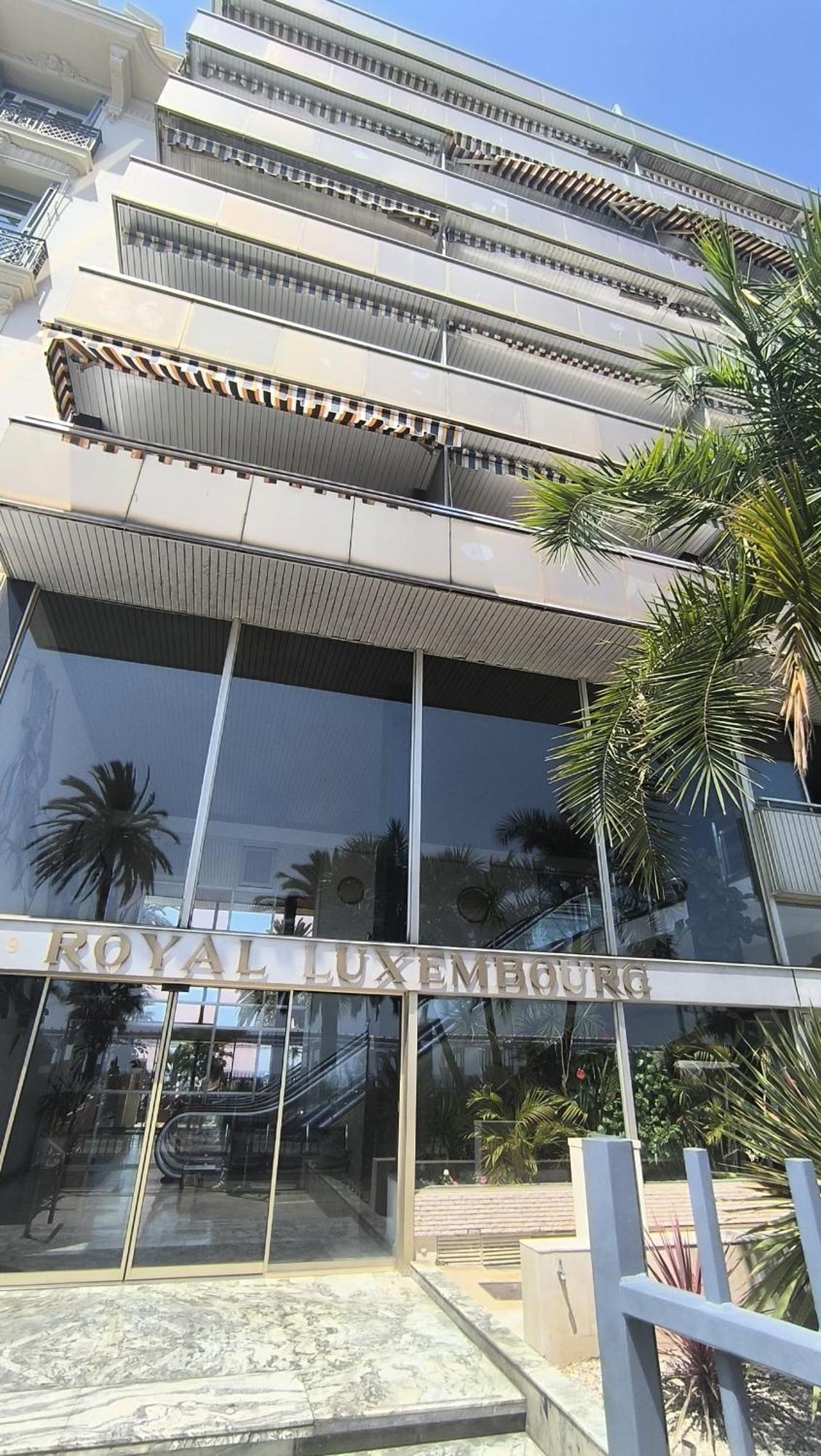Appartement Royal Lux Spacious Seaside Pool *