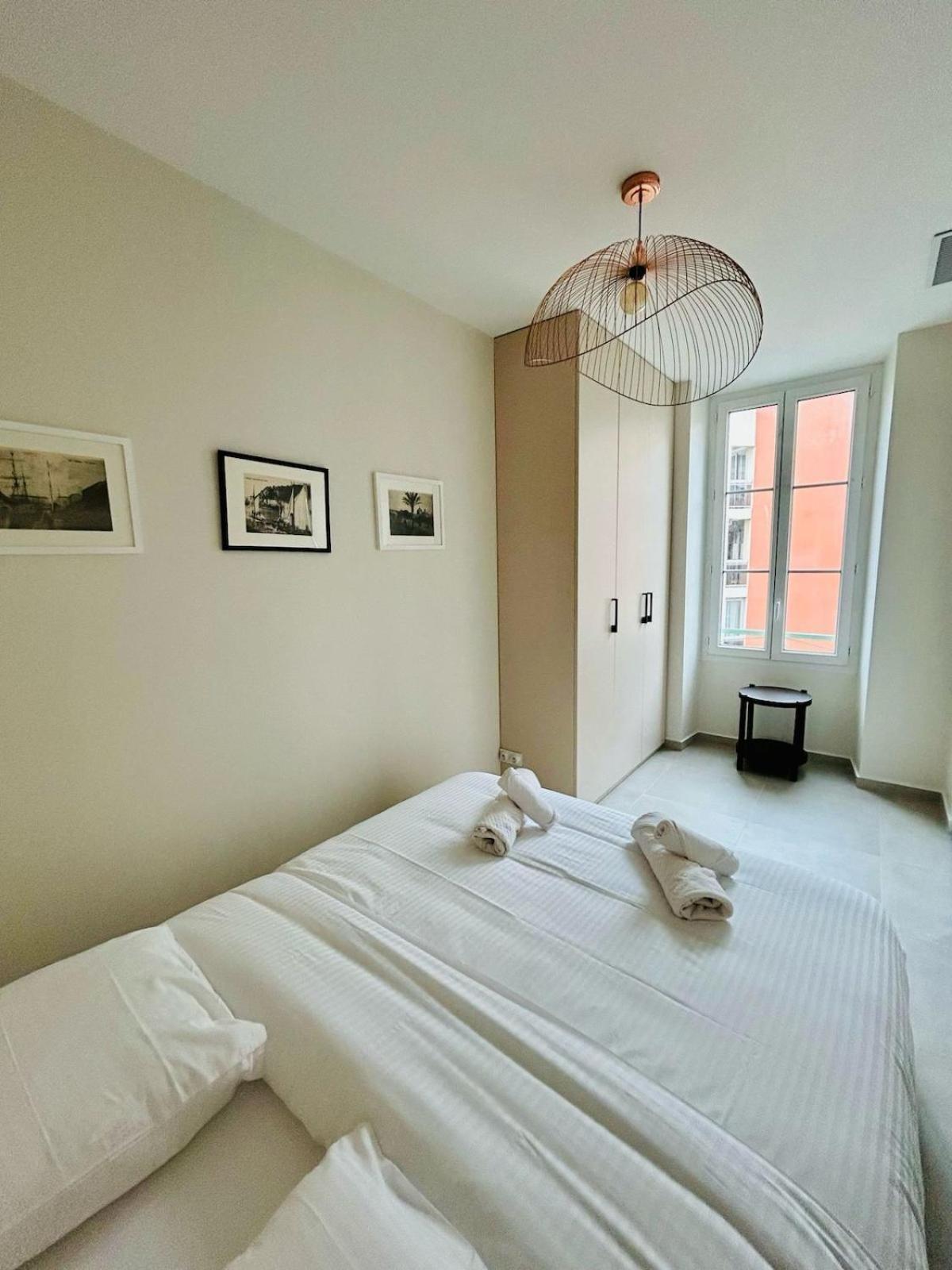 Apartment Charming In Port De Nice