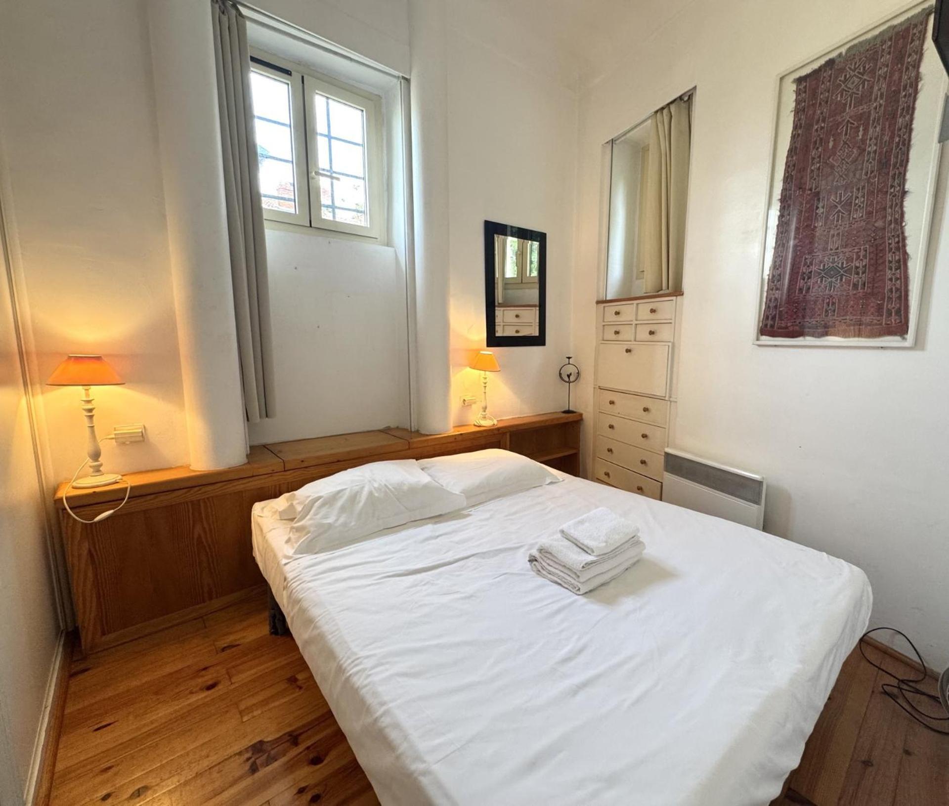 Apartamento Riviera: Old Town Charm With Sea View Balcony
