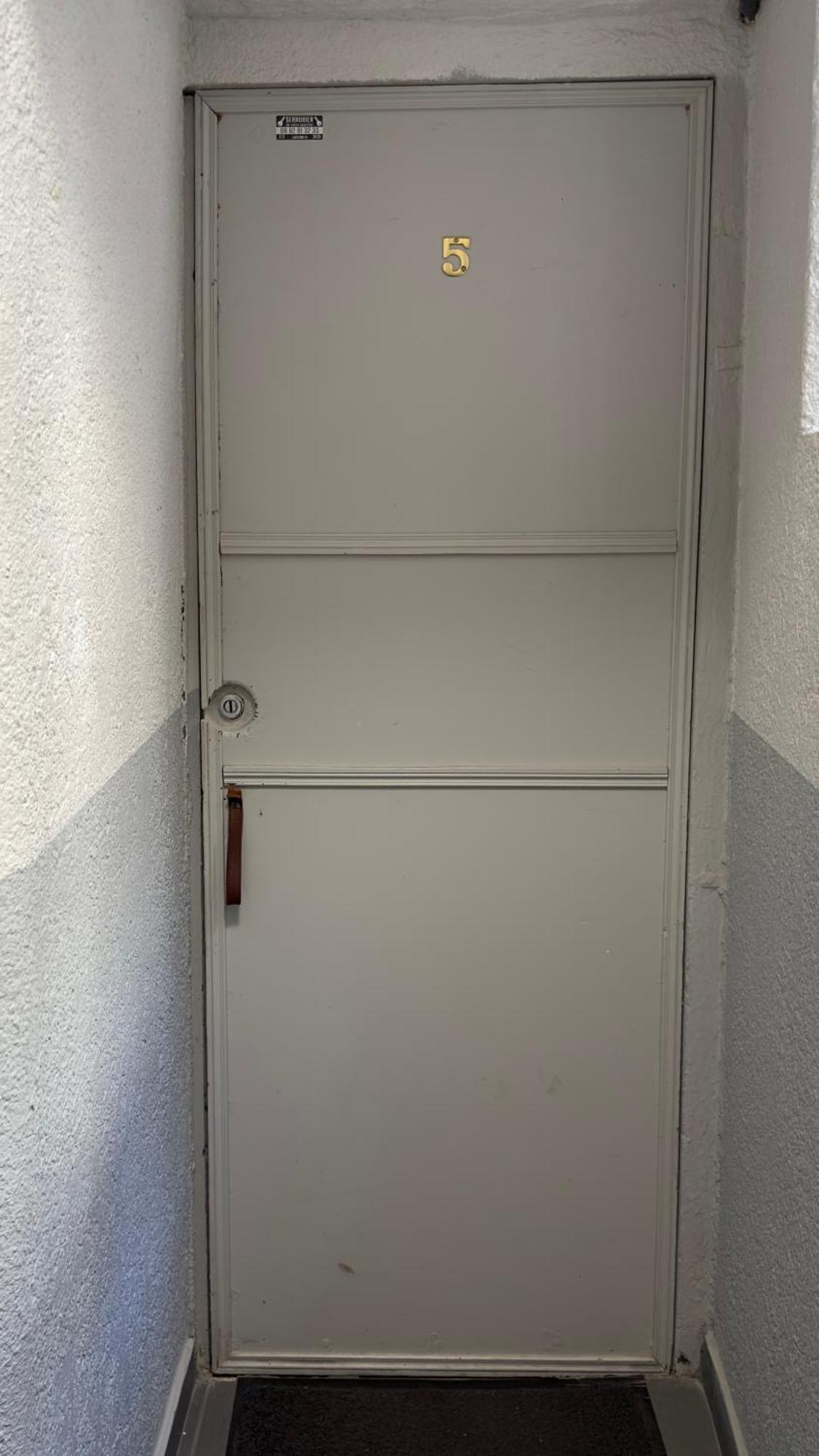 Vieille Neuf Et Cosy, Deux Chambres, 6 Couchages * Nice